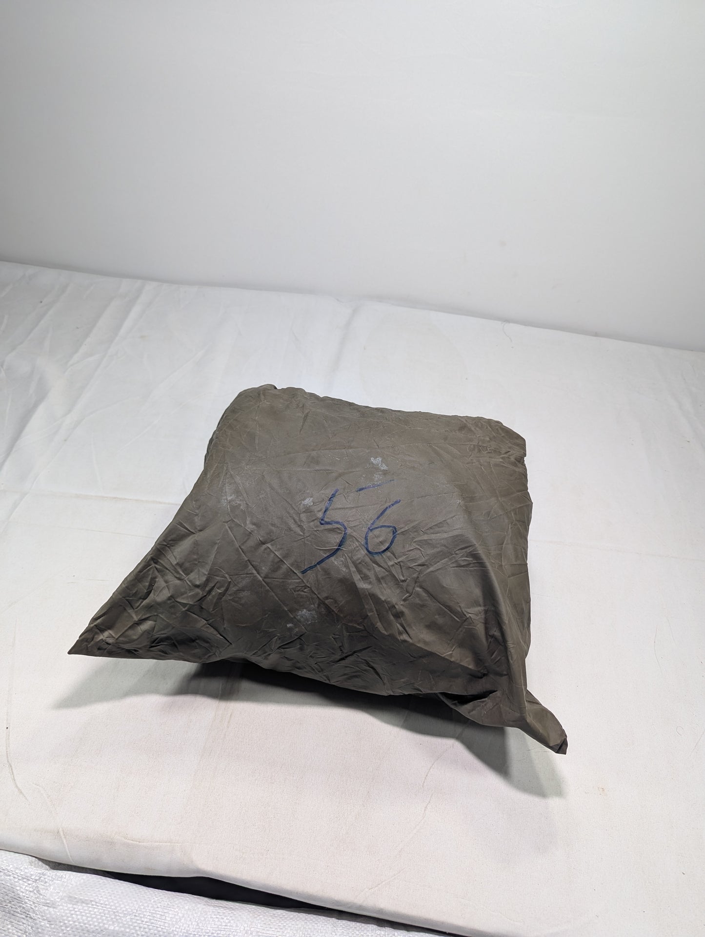 Preloved Military lot sleeping bag Sb56