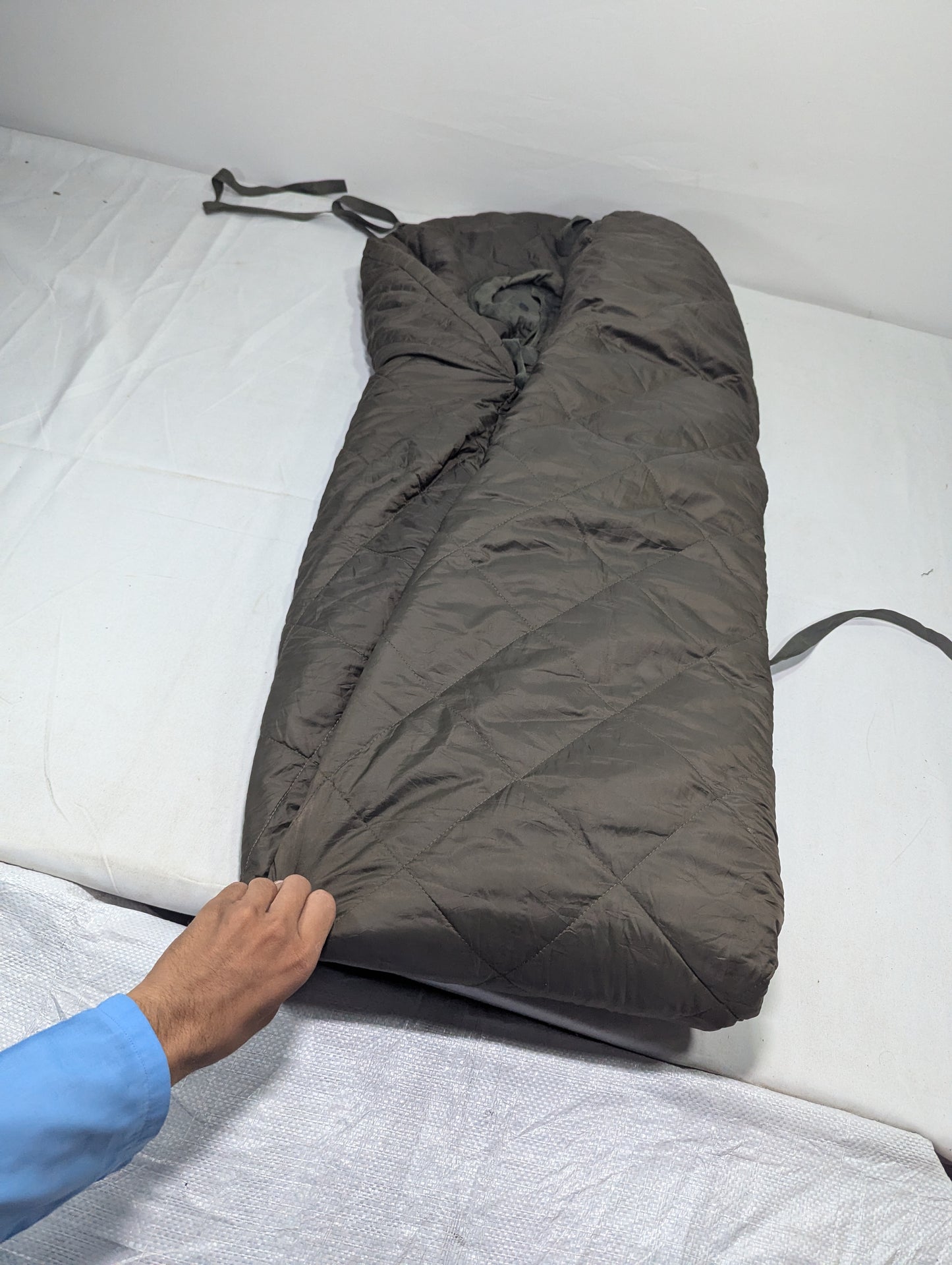Preloved Military lot sleeping bag Sb72