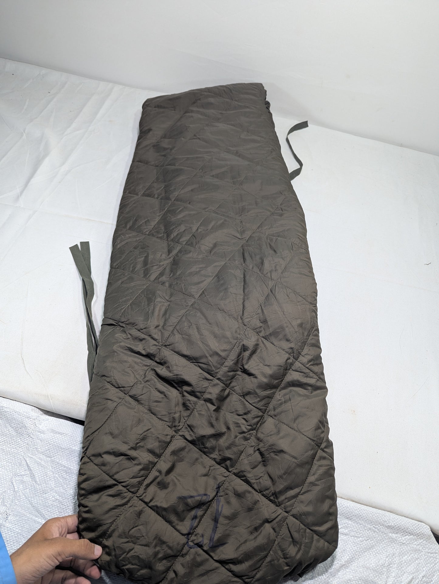Preloved Military lot sleeping bag Sb72