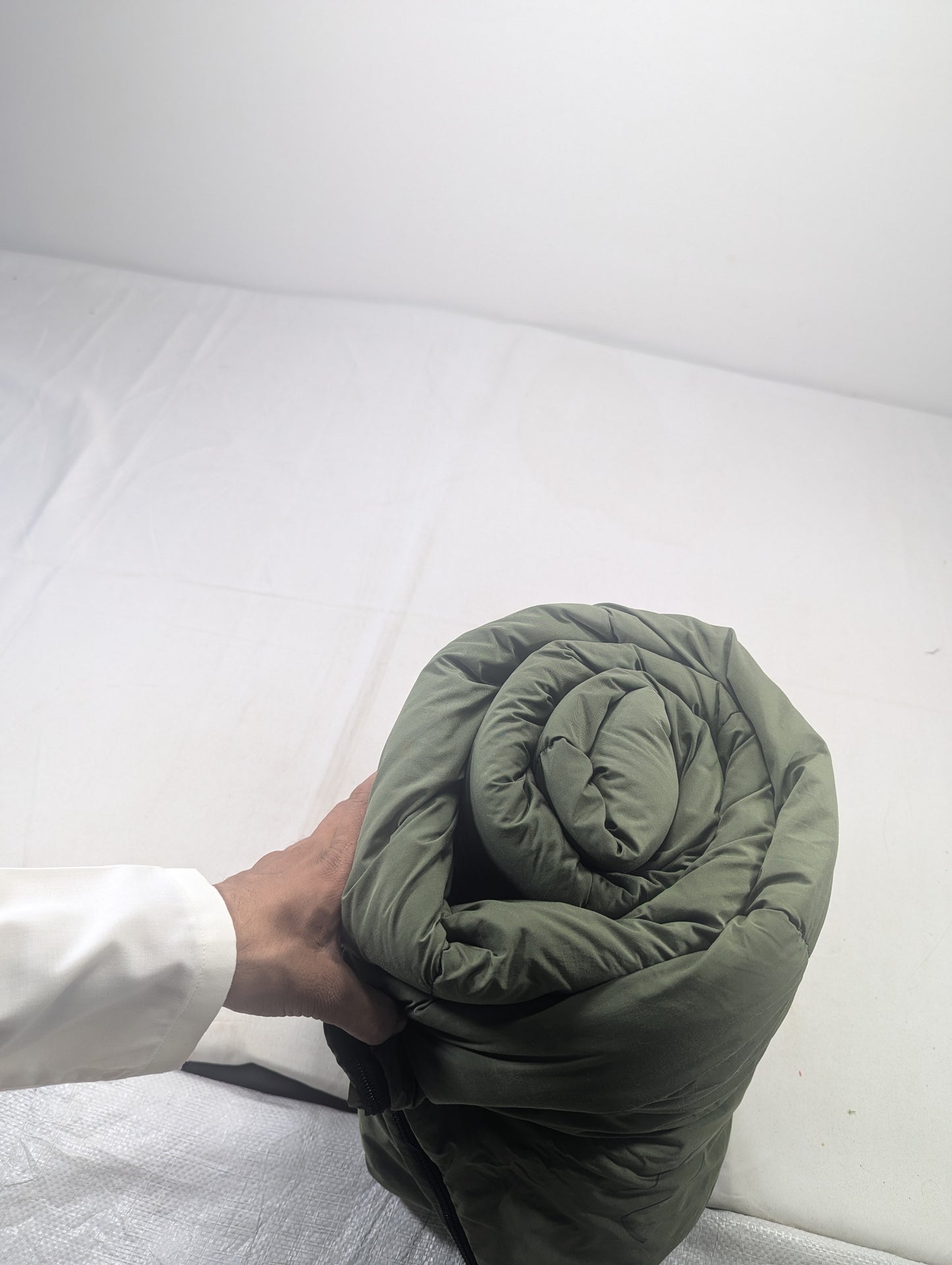 Preloved Military lot sleeping bag Sb75