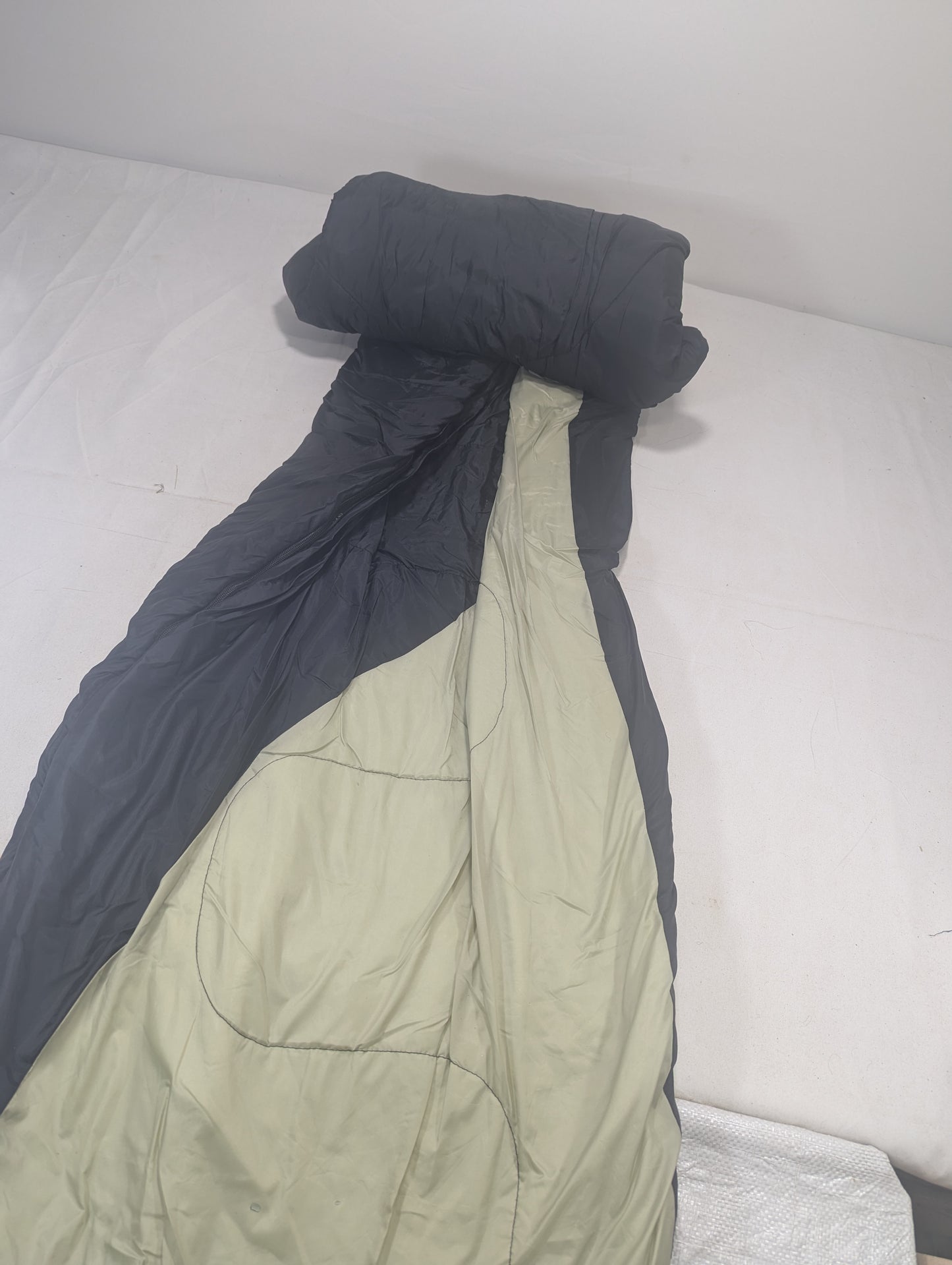 Preloved Military lot sleeping bag Sb64