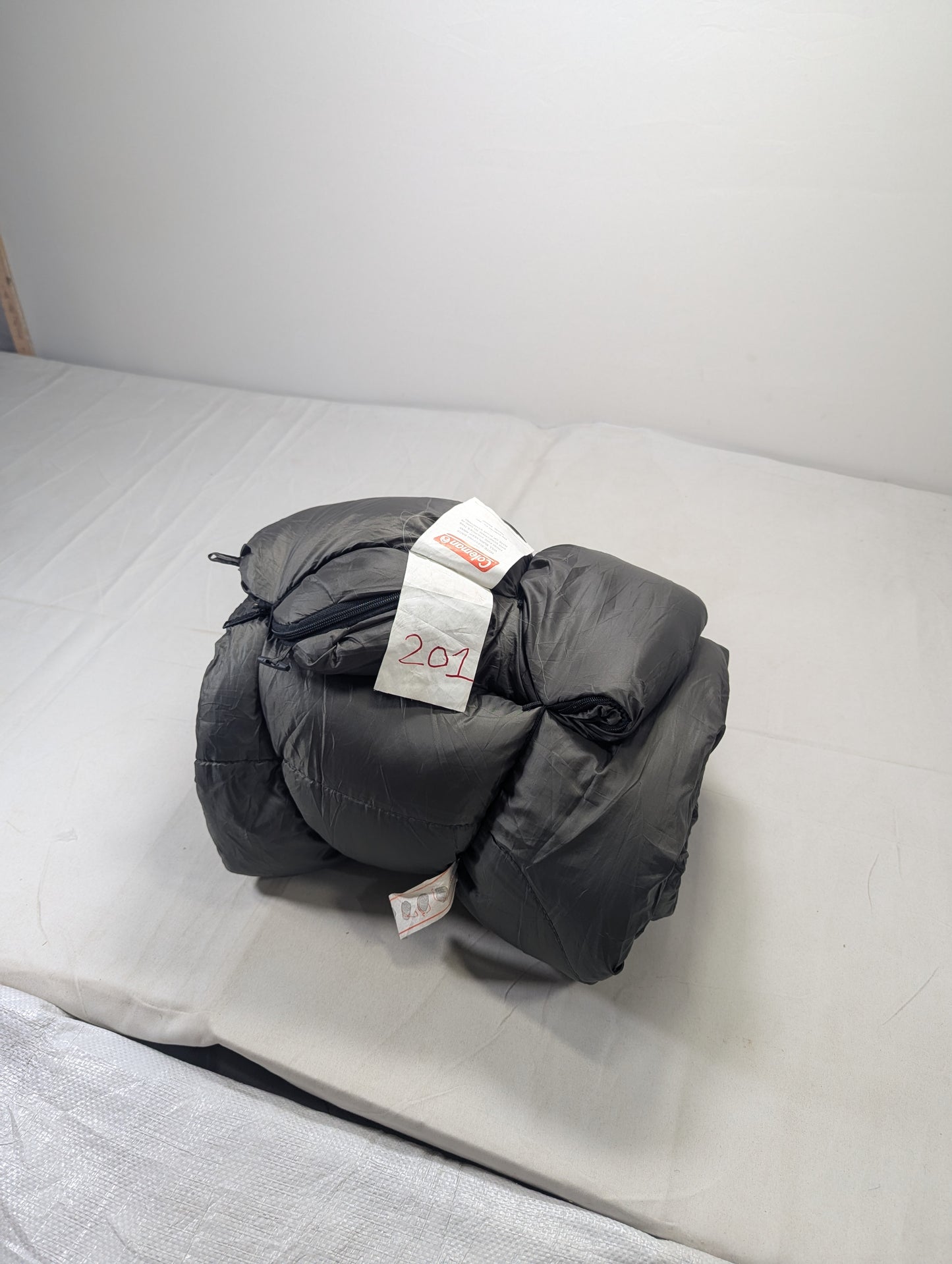 Coleman USA lot sleeping bag Sb201
