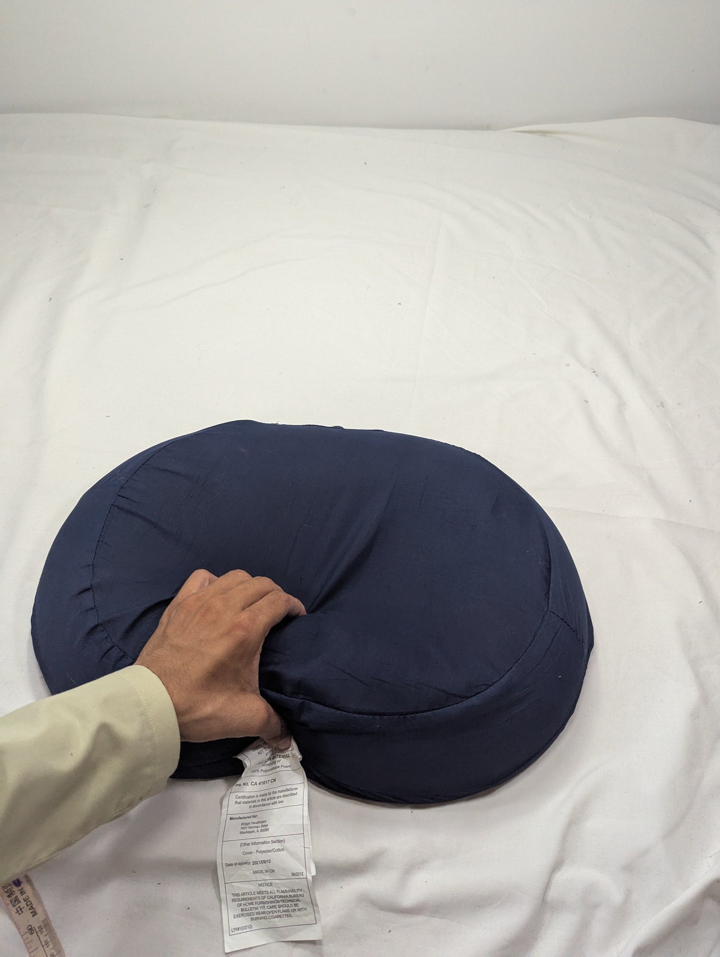 Orthopedic Ring Cushion Made from Memory Foam, Donut Cushion for Relief of Hemorrhoid's (Piles) and Coccyx