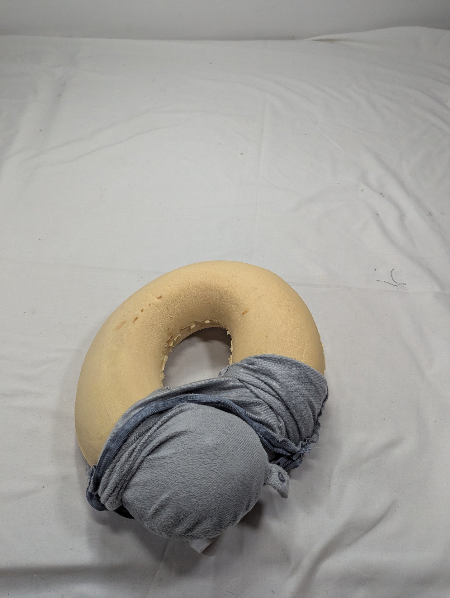 Imported lot U shaped memory foam neck pilow