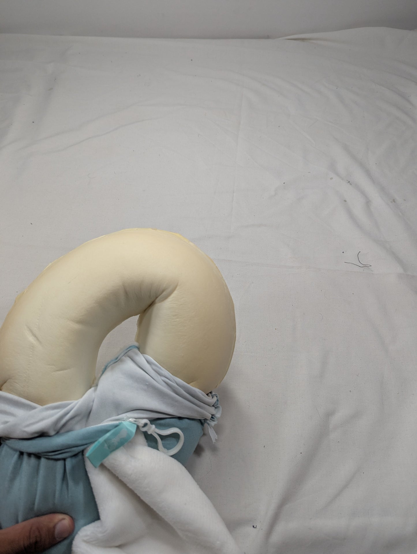 Imported lot U shaped memory foam neck pilow
