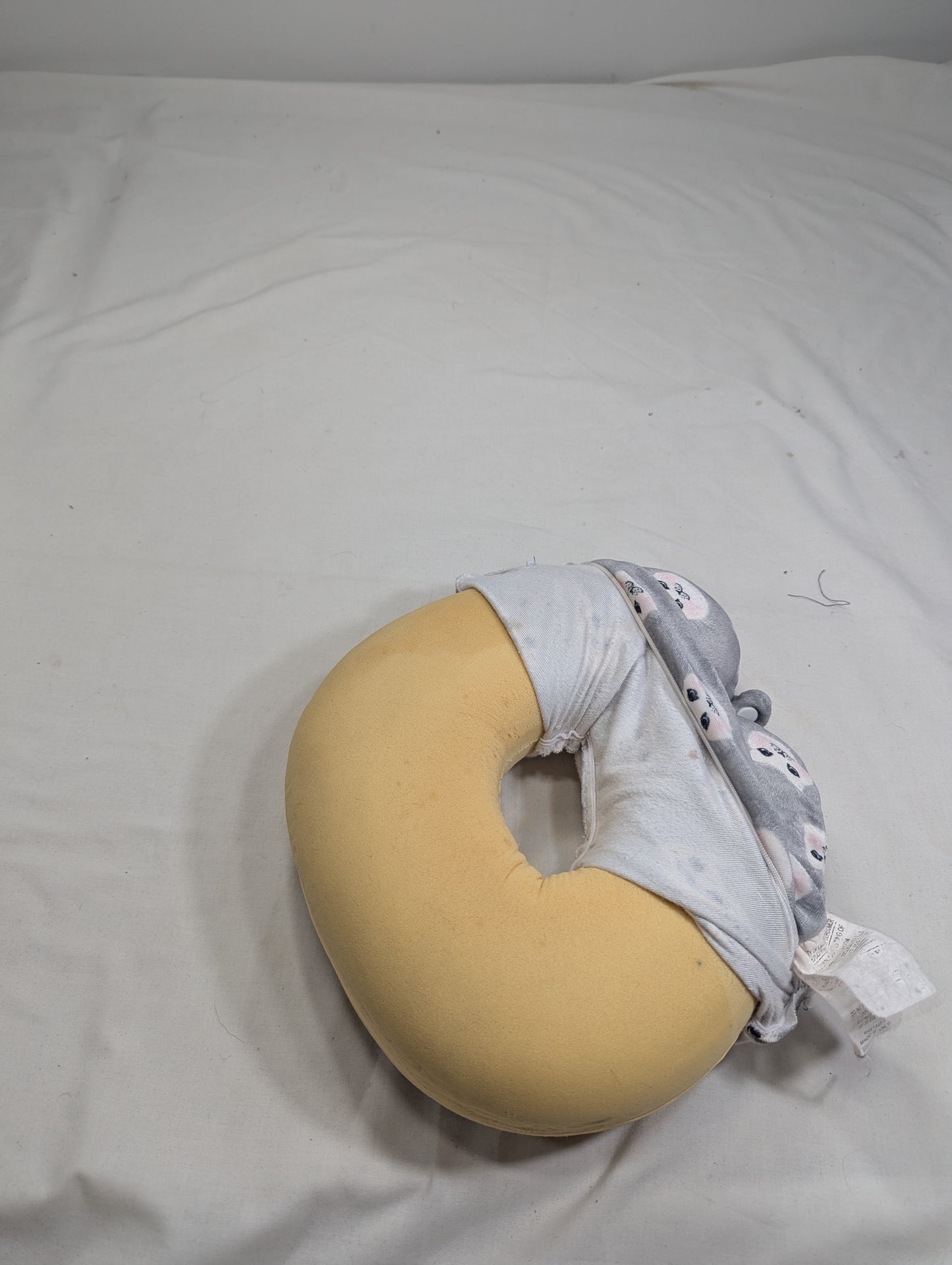 Imported lot U shaped memory foam neck pilow