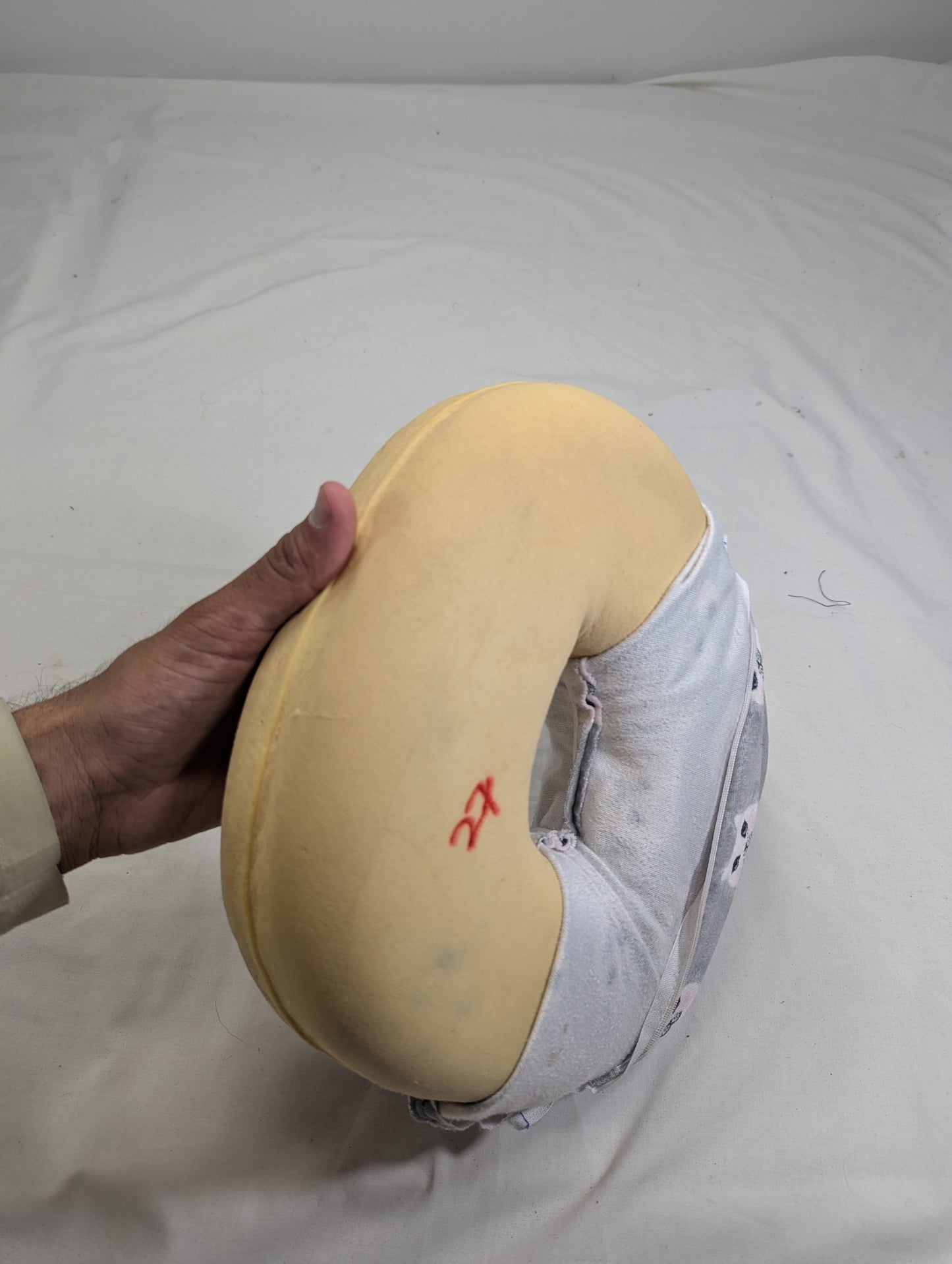Imported lot U shaped memory foam neck pilow