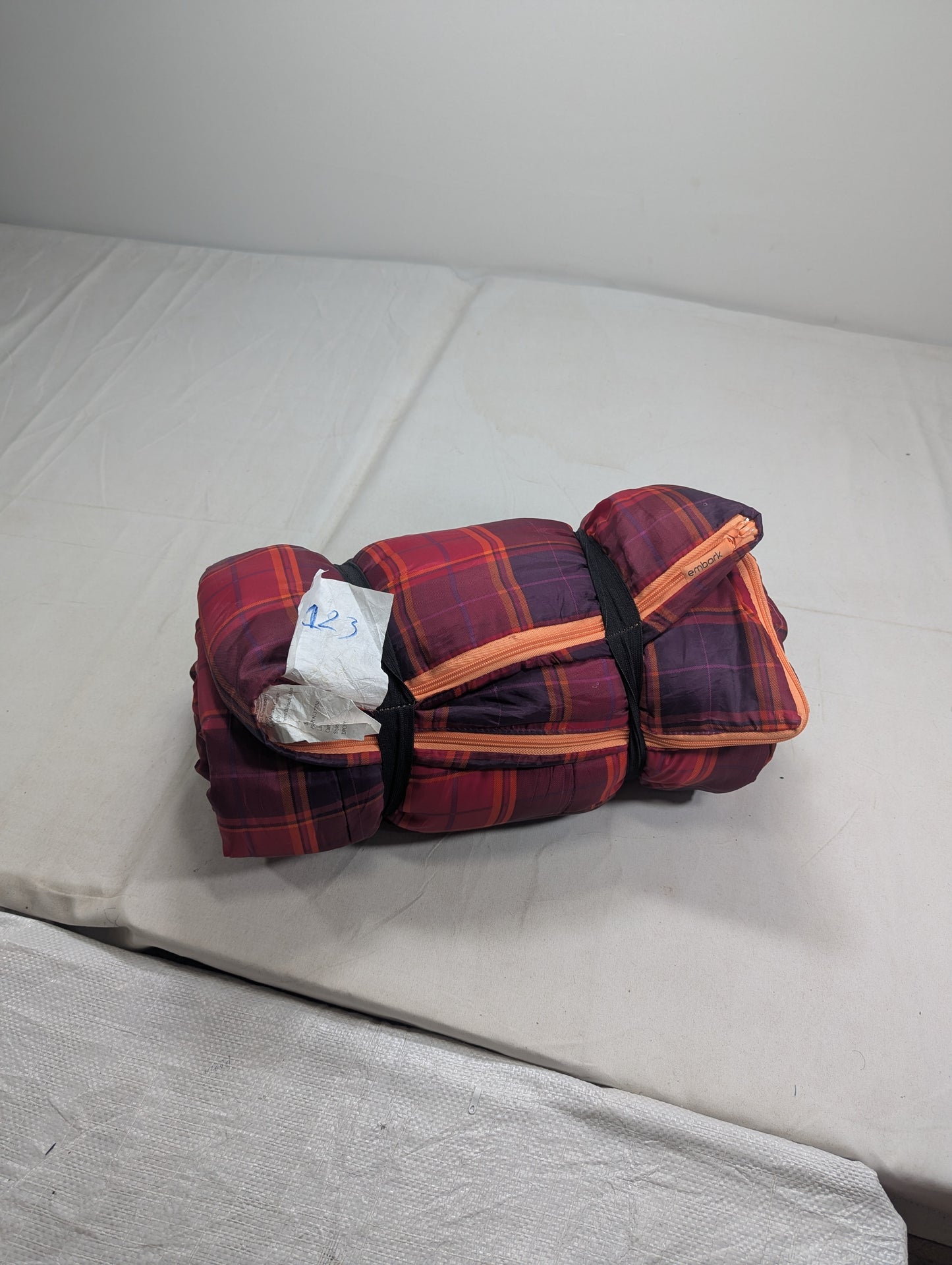EMBARK USA lot sleeping bag Sb123