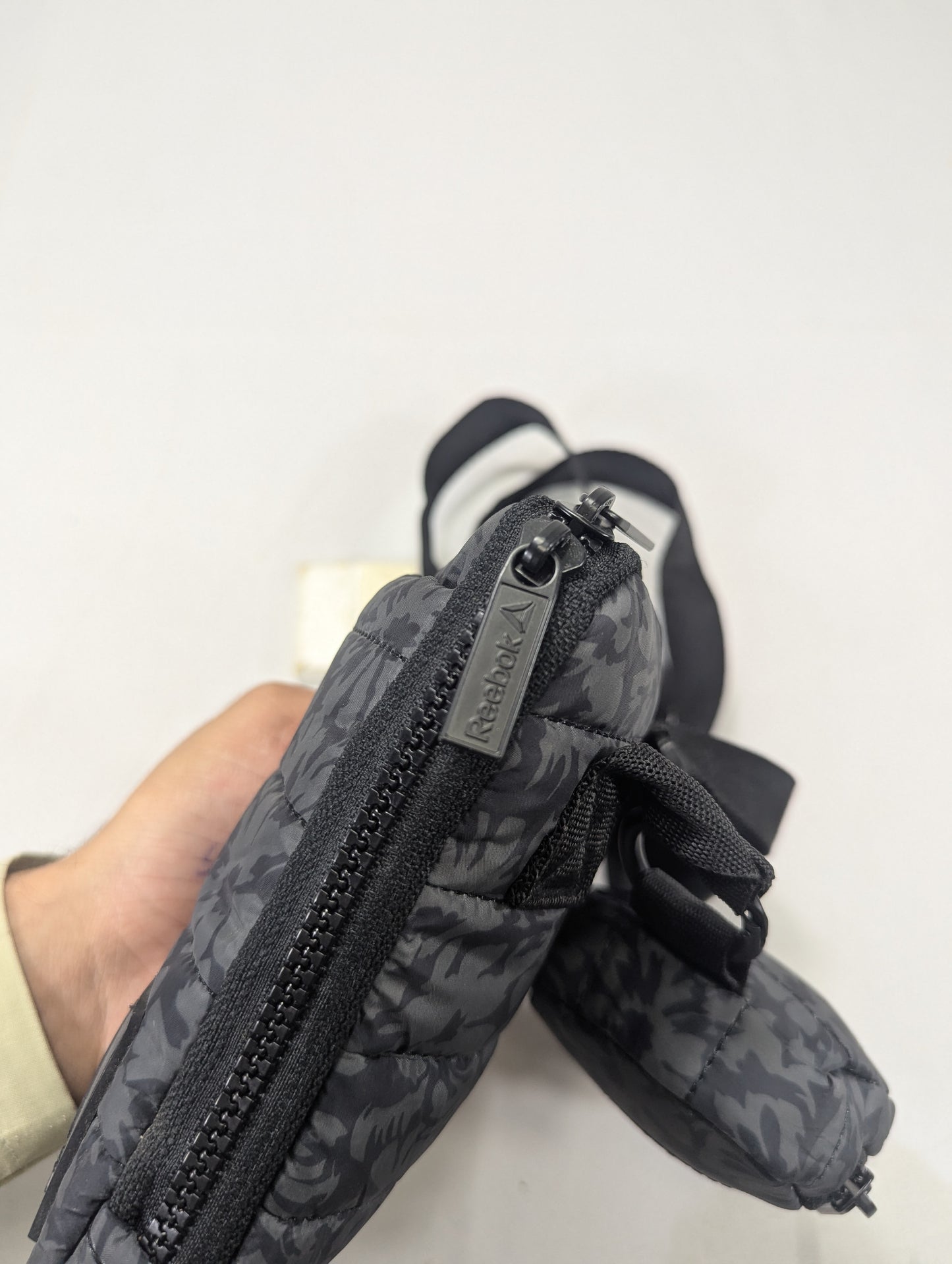 Reebok/ Title will update soon