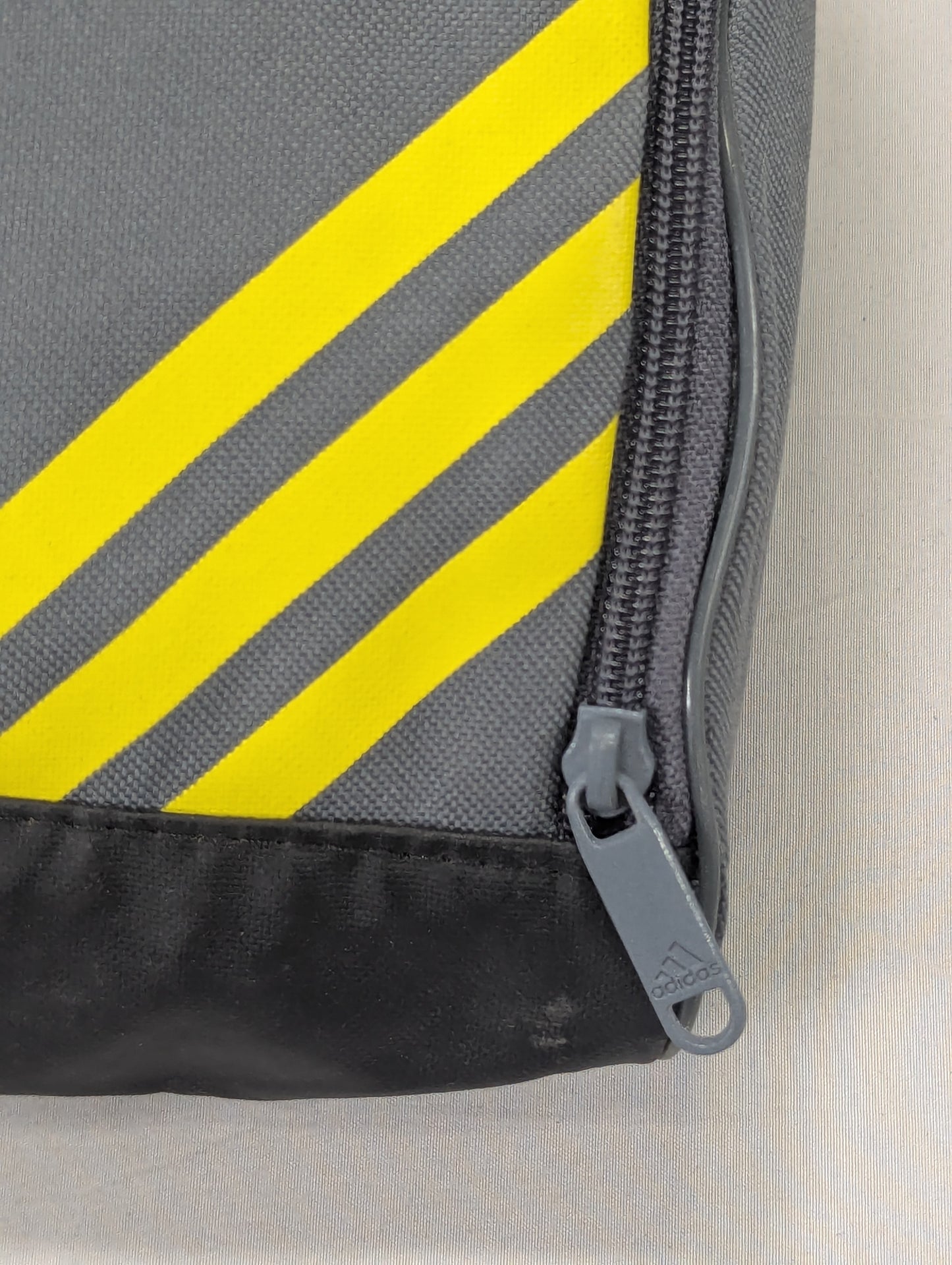 adidas/Title will update soon