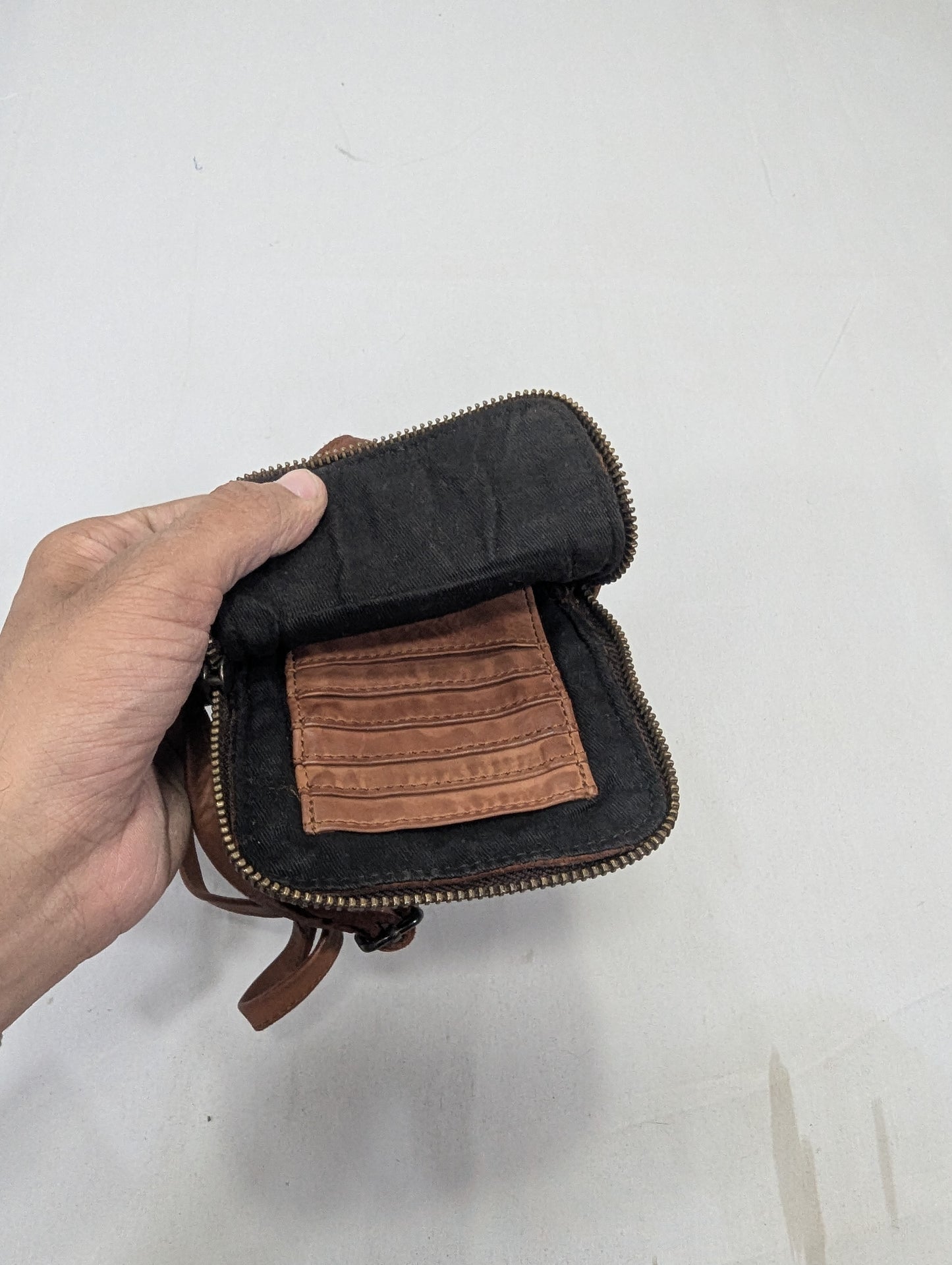 Title will update soon