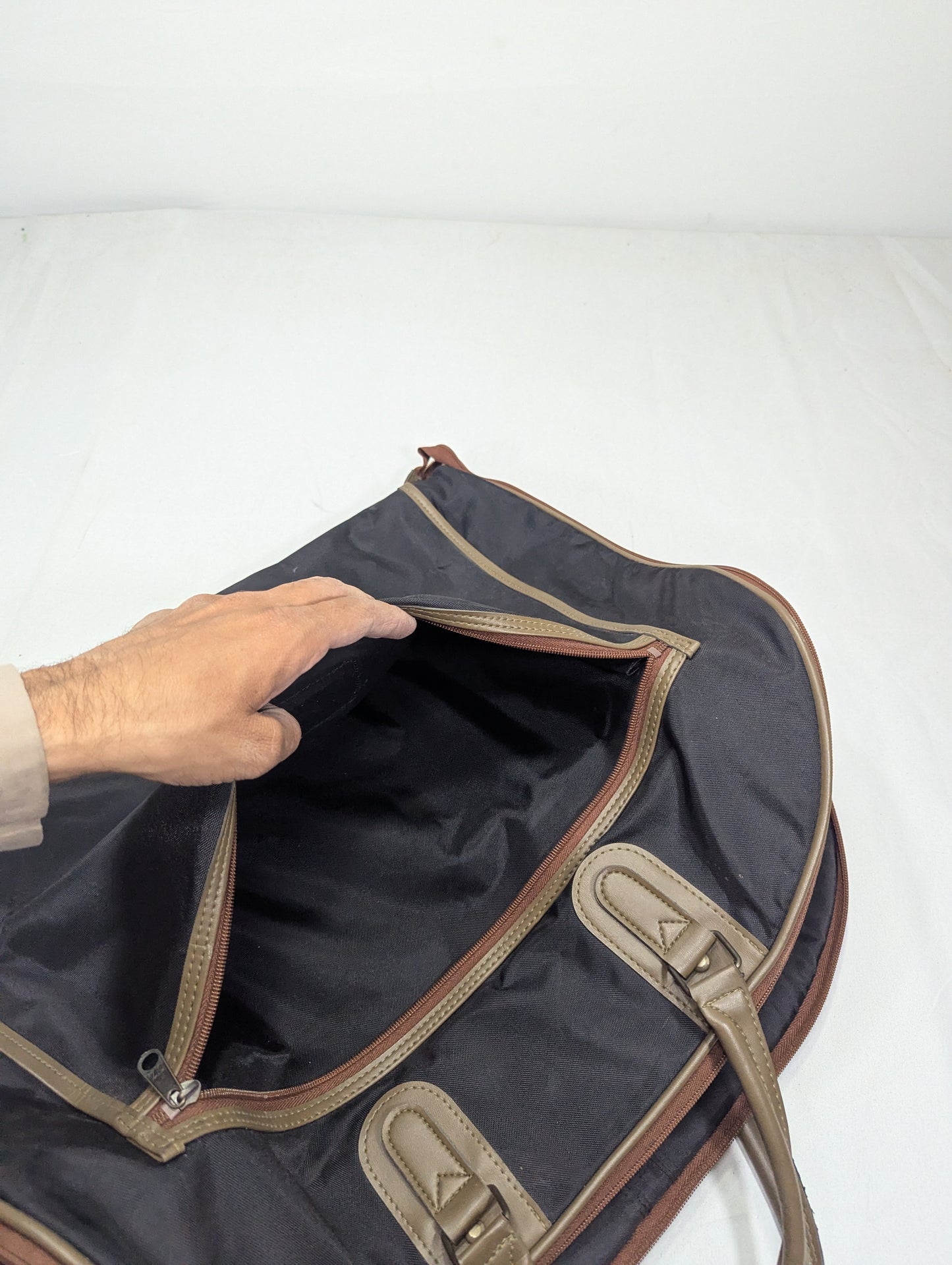 suit Title will update soon