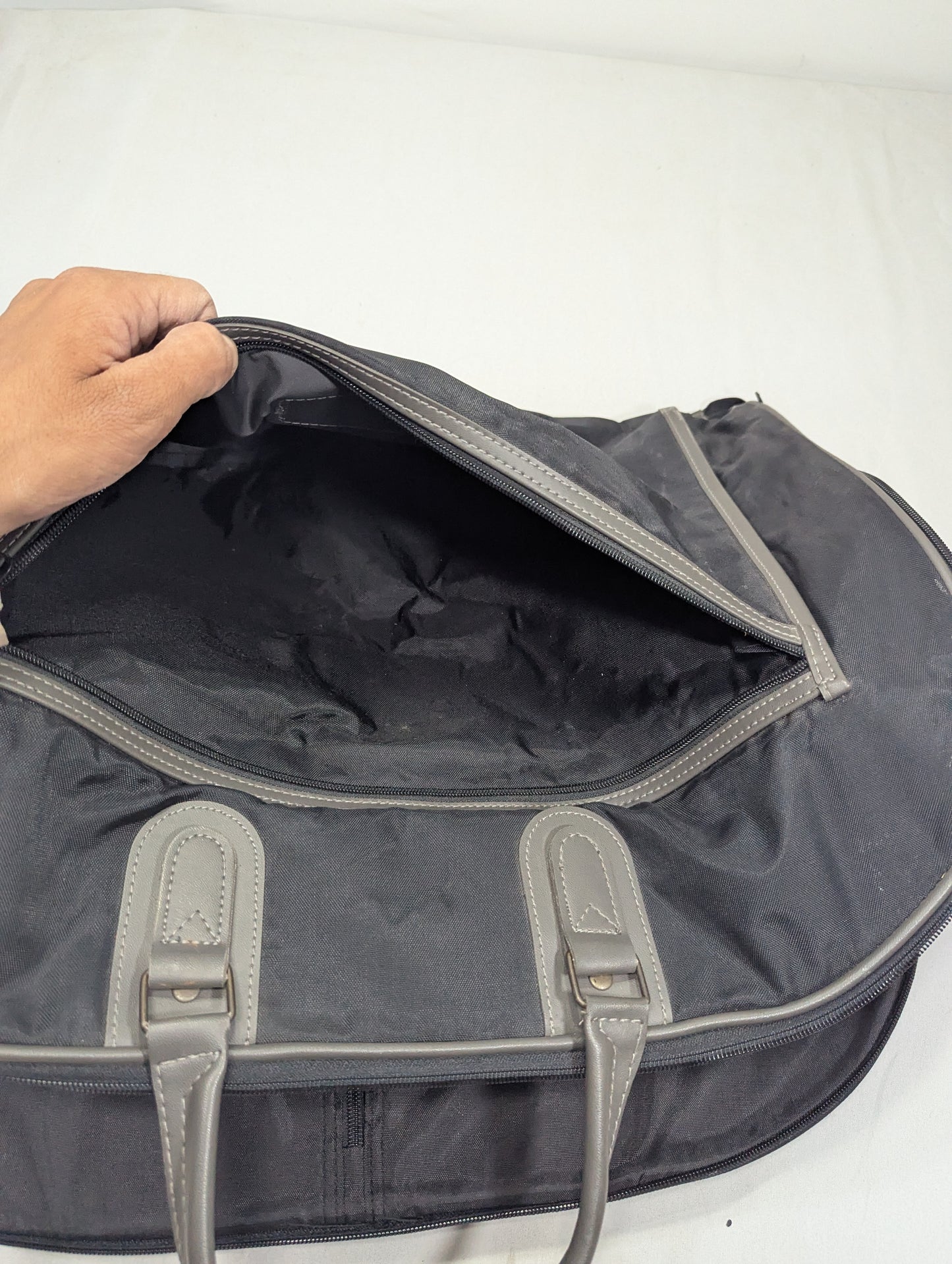 suit Title will update soon