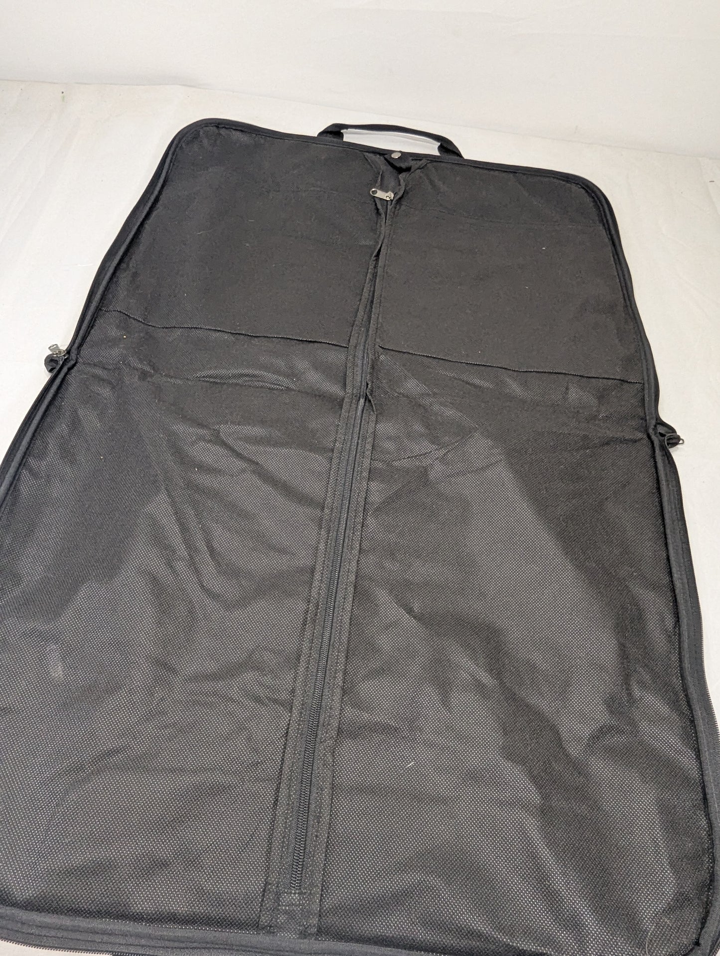 suit Title will update soon