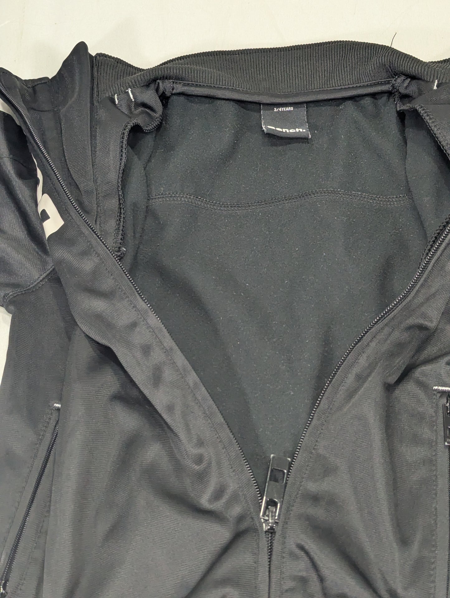 BENCH Preloved winter collection , Hoodie, Upper Jackets