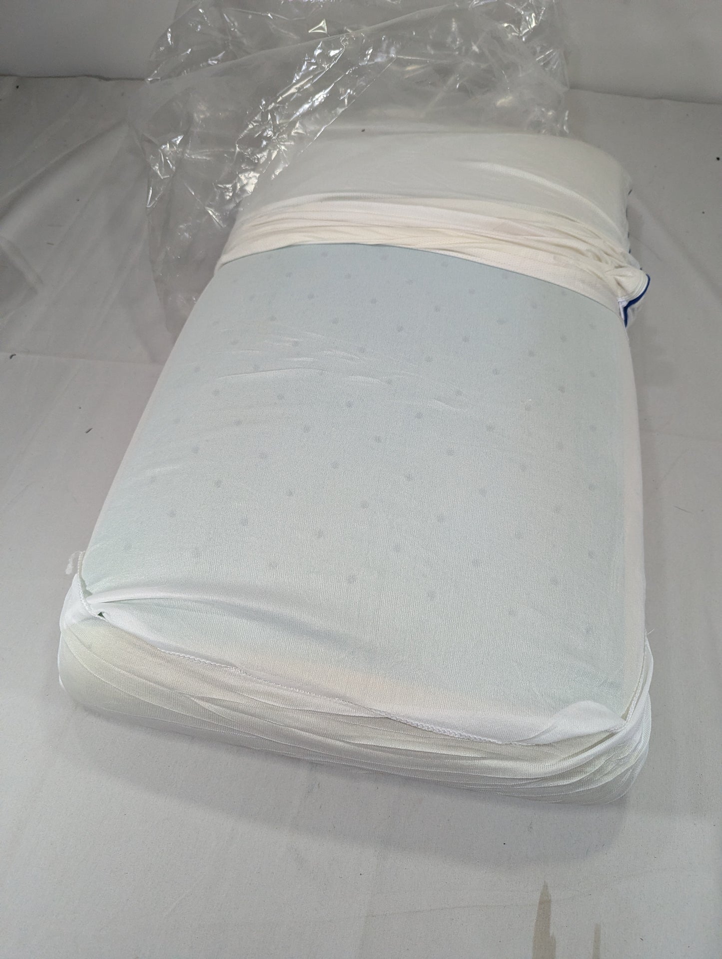 Imported Lot Memory foam Pillow P027