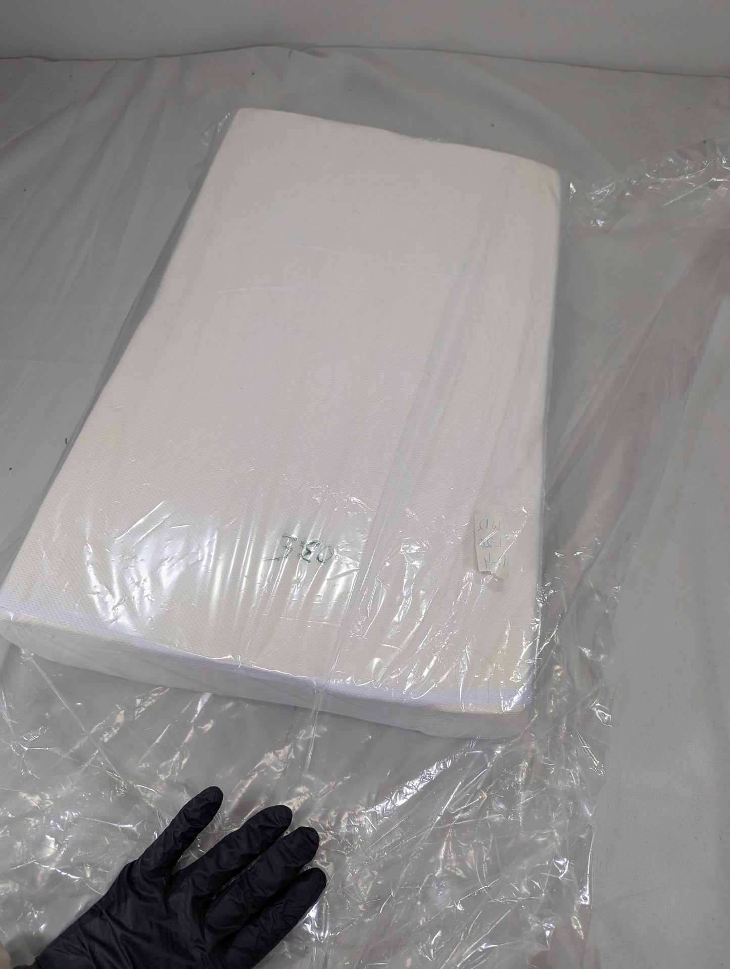 Imported Lot Memory foam Pillow P035