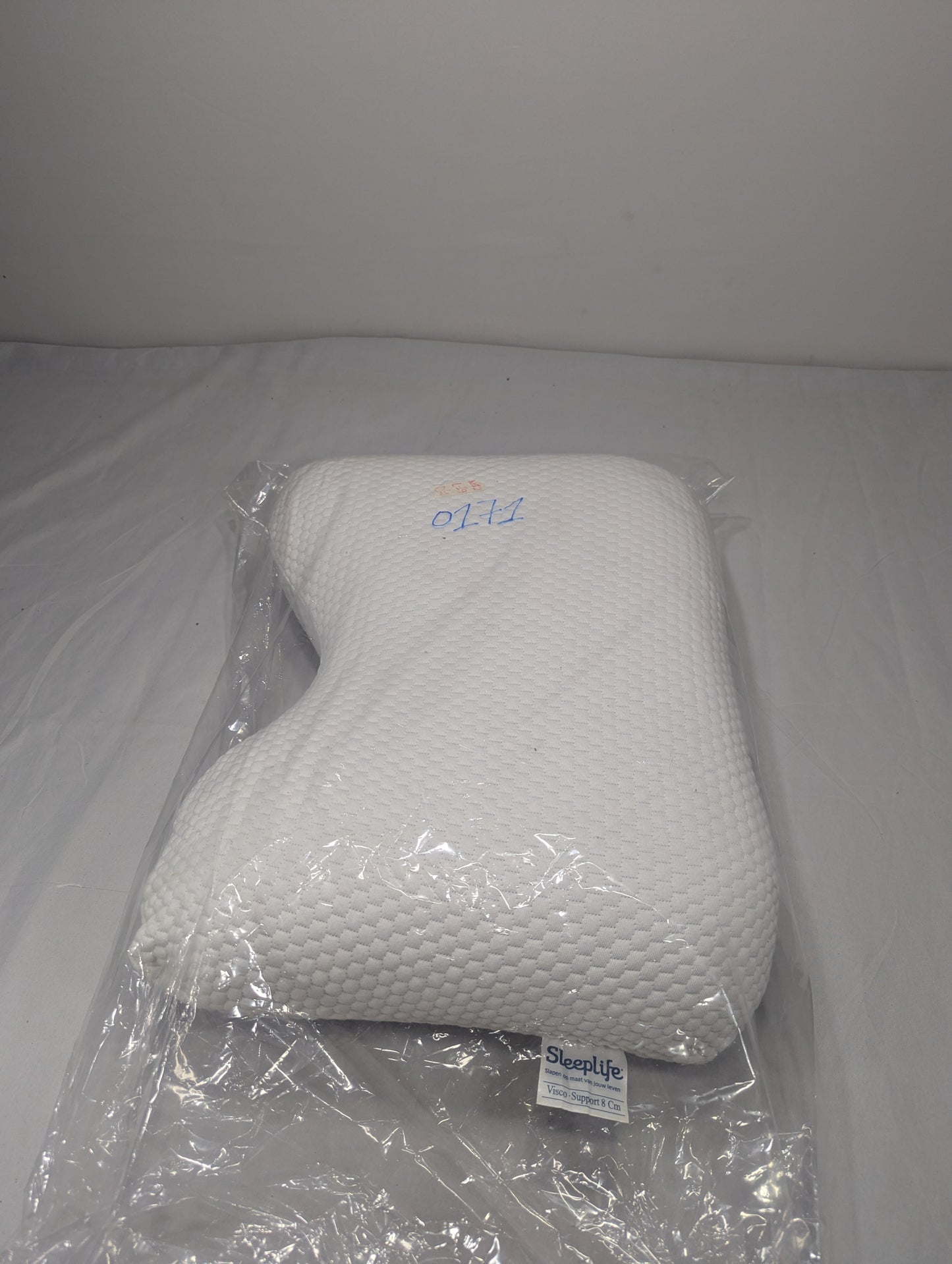 Imported Authentic Memory foam Pillow P0171