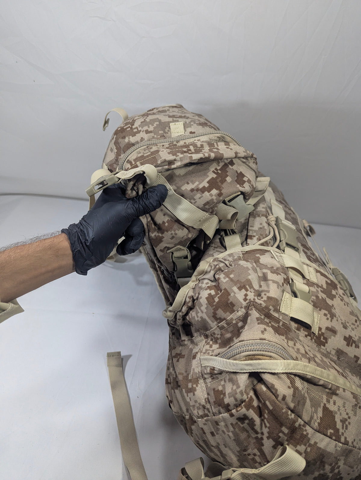 Military hiking bag, 40-45L