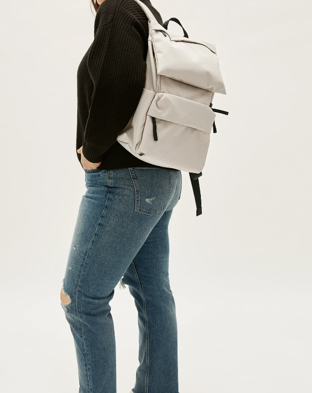 Slim and smart laptop backpack