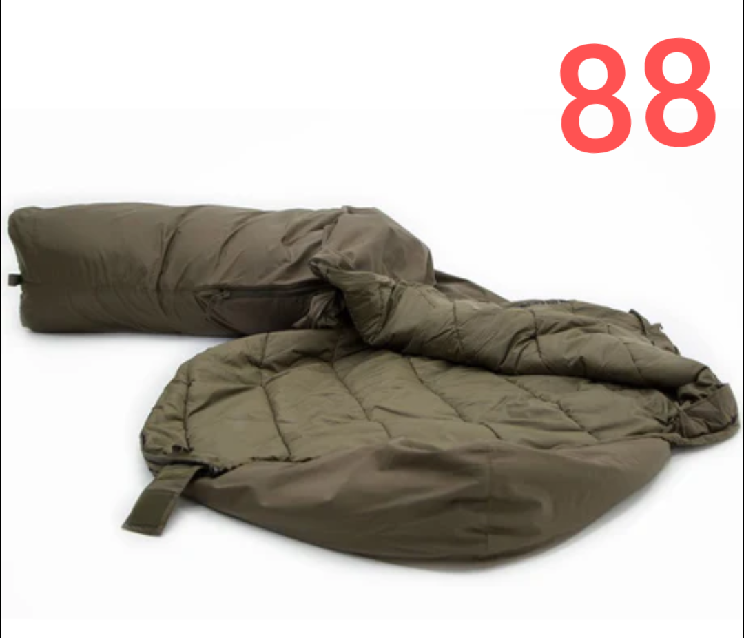 Preloved Military lot sleeping bag Sb88