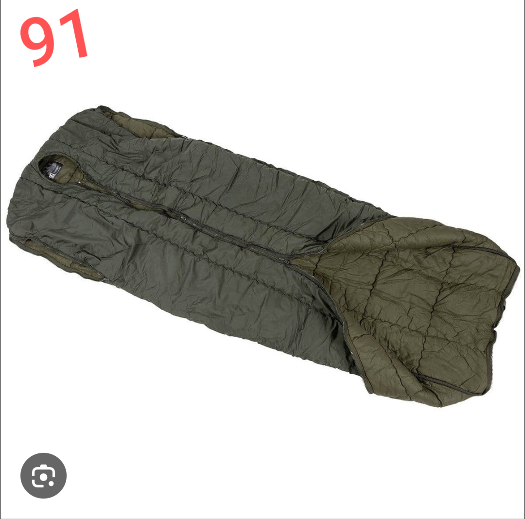 Preloved Military lot sleeping bag Sb91