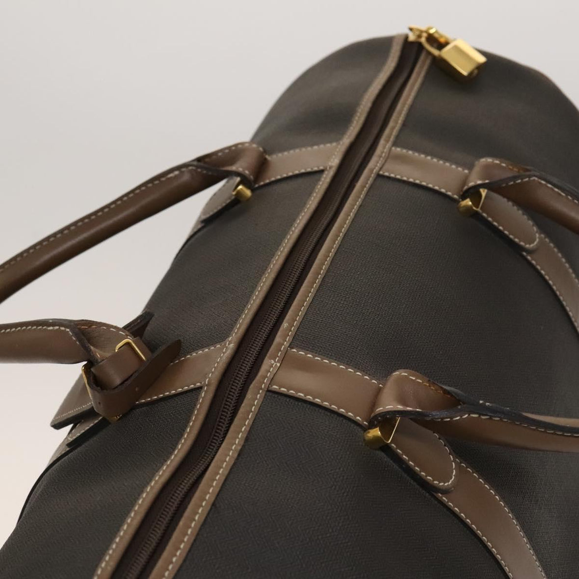 Korean lot duffle bag for travelling and gym purpose U3