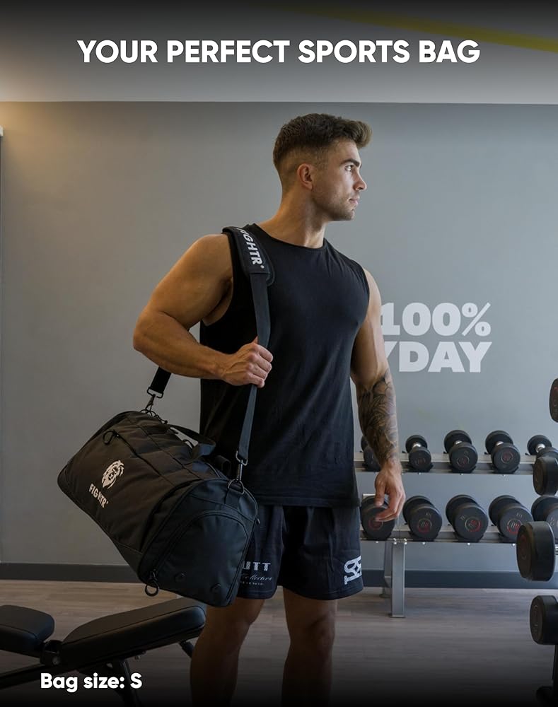 Slim attractive gym bag with separate shoes portion