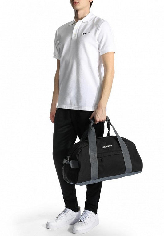 Light weight tracking, hiking carrying bag