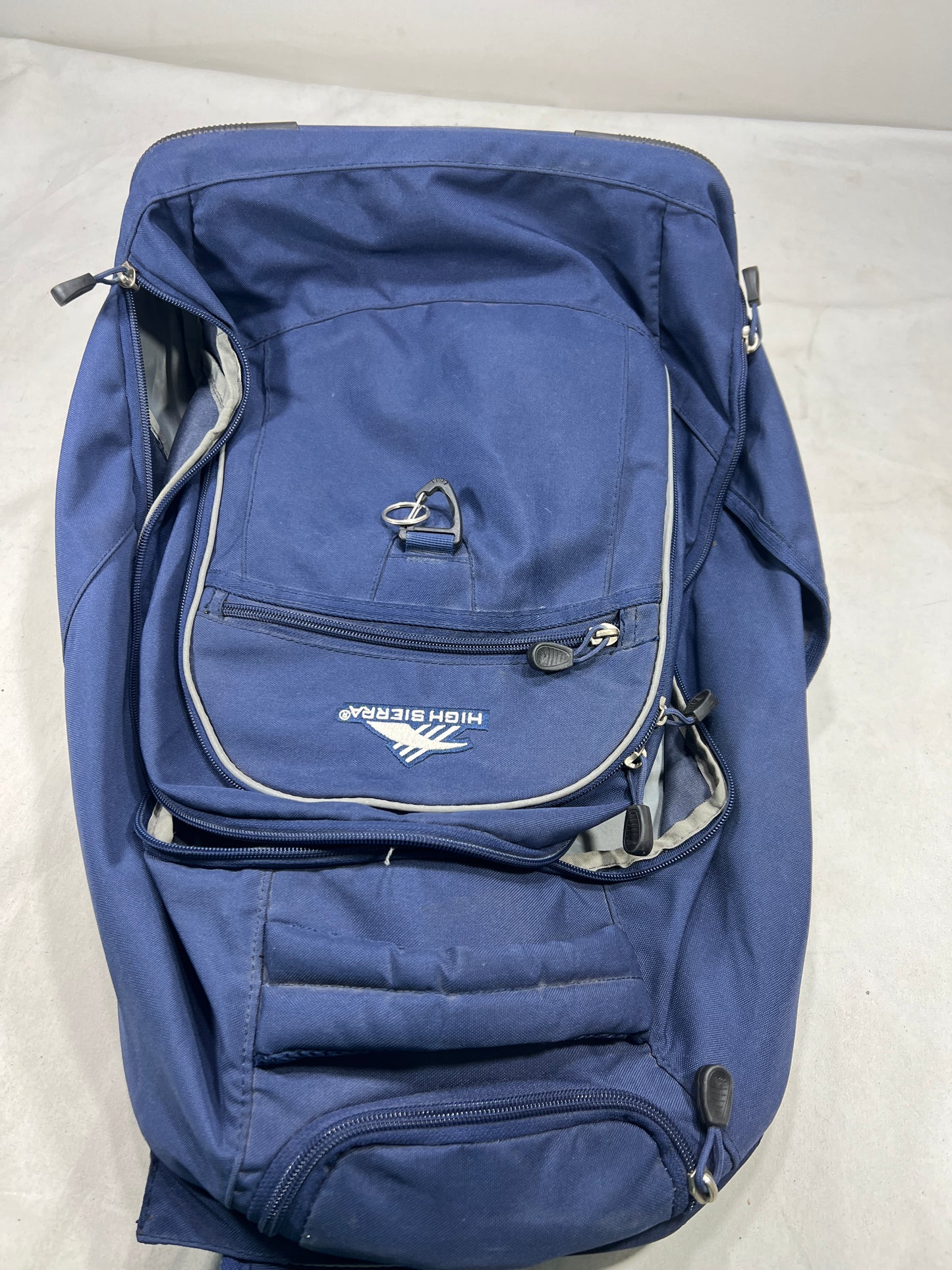 High sierra Trolley bag Title will update soon