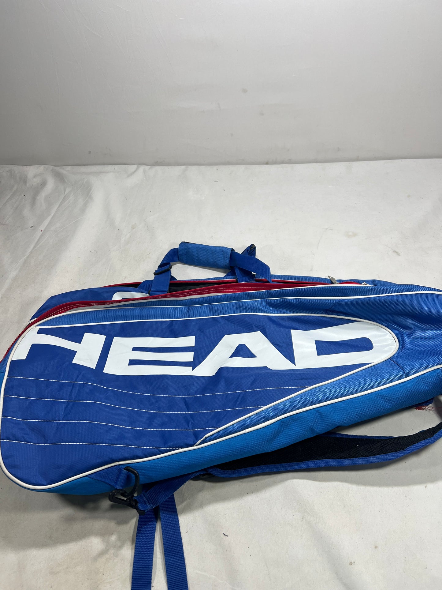 Racket bag Title will update soon