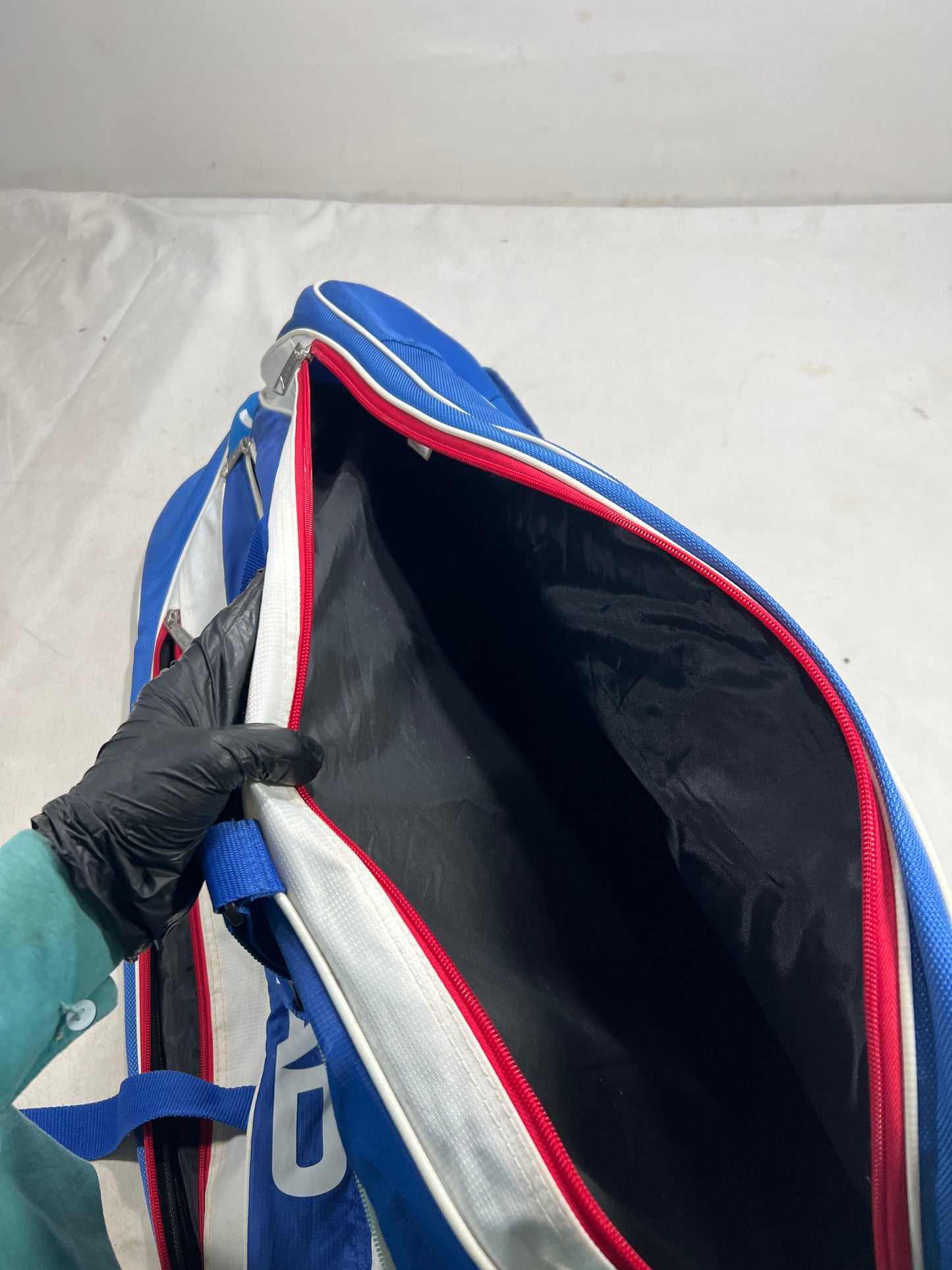 Racket bag Title will update soon