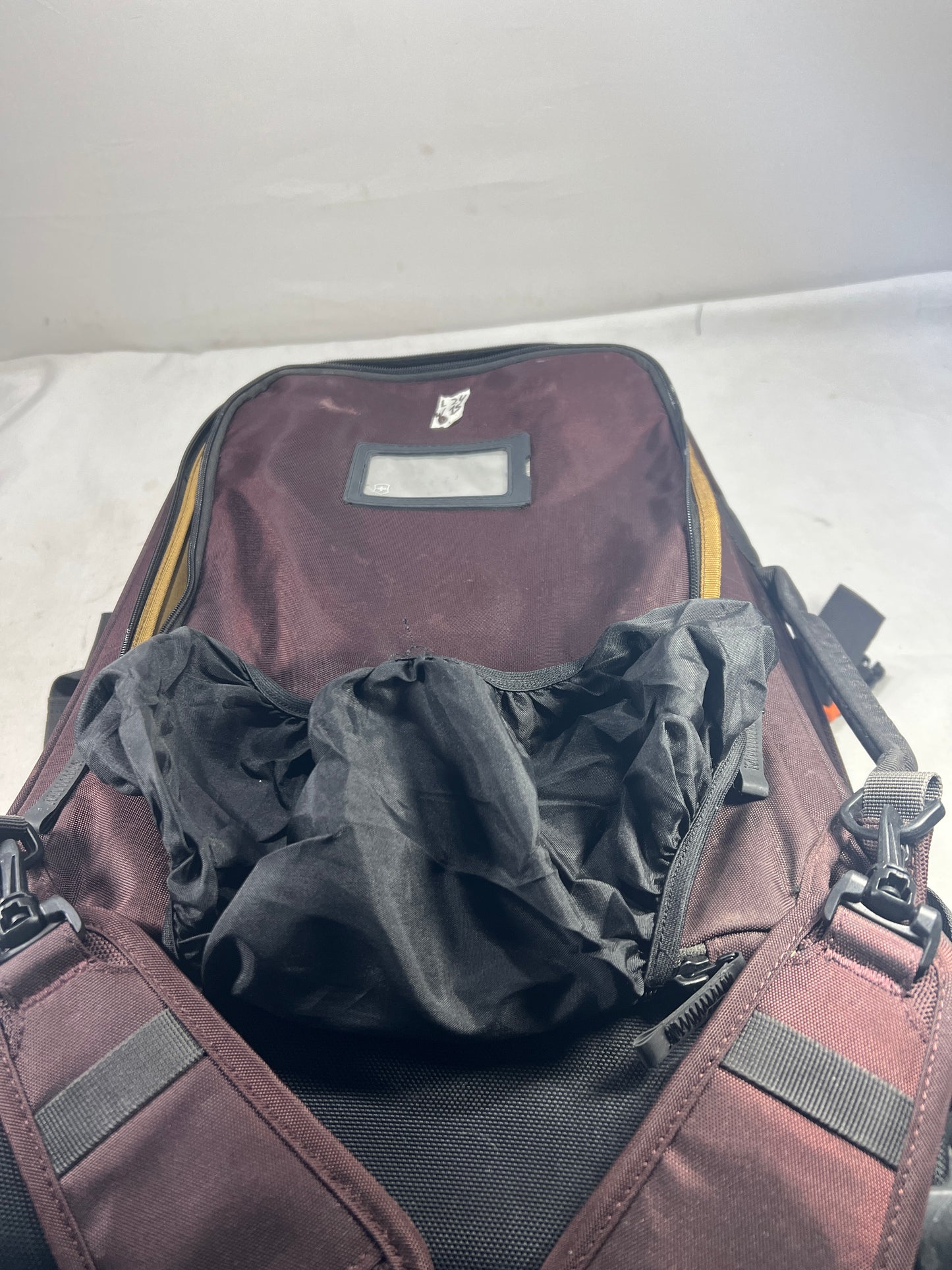 Victorinox Trolley bag Title will update soon