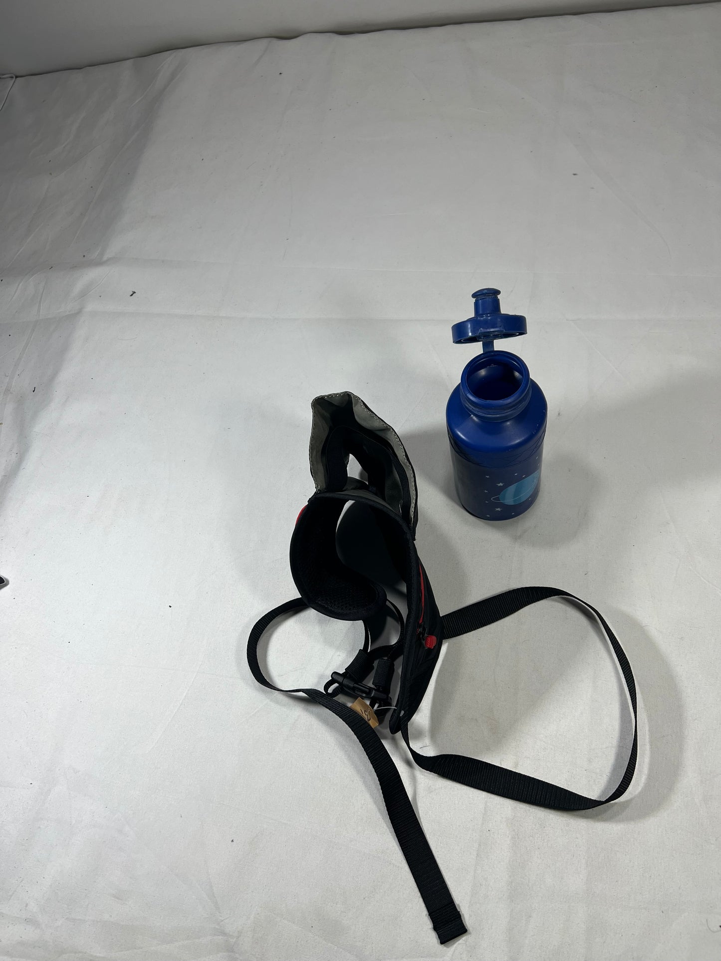 Imported lot water bottle/Drinkware