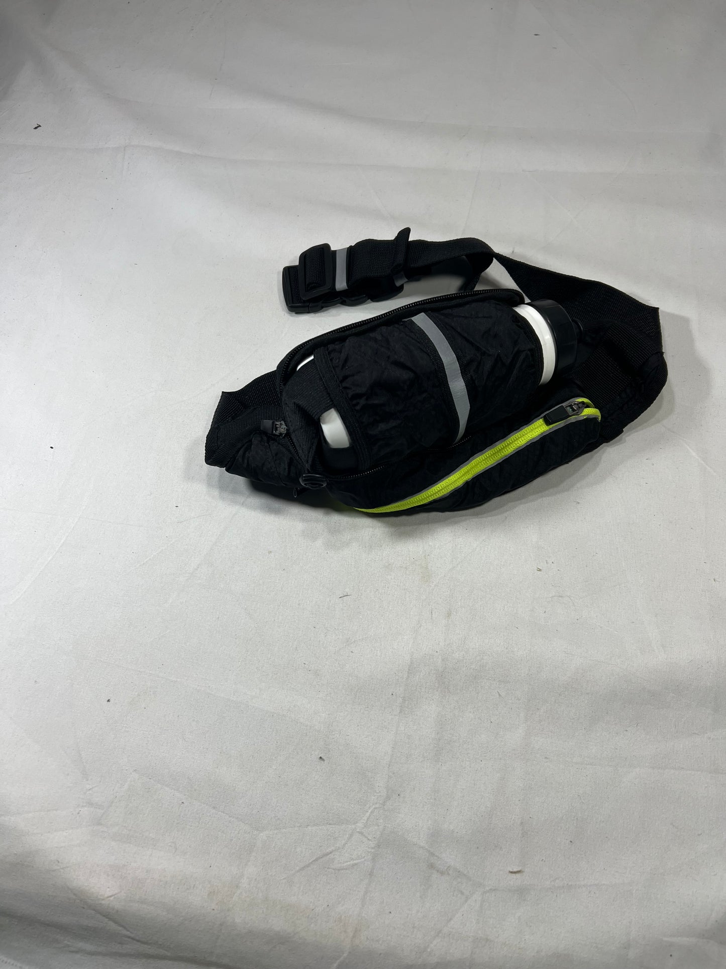 Imported lot water bottle/Drinkware