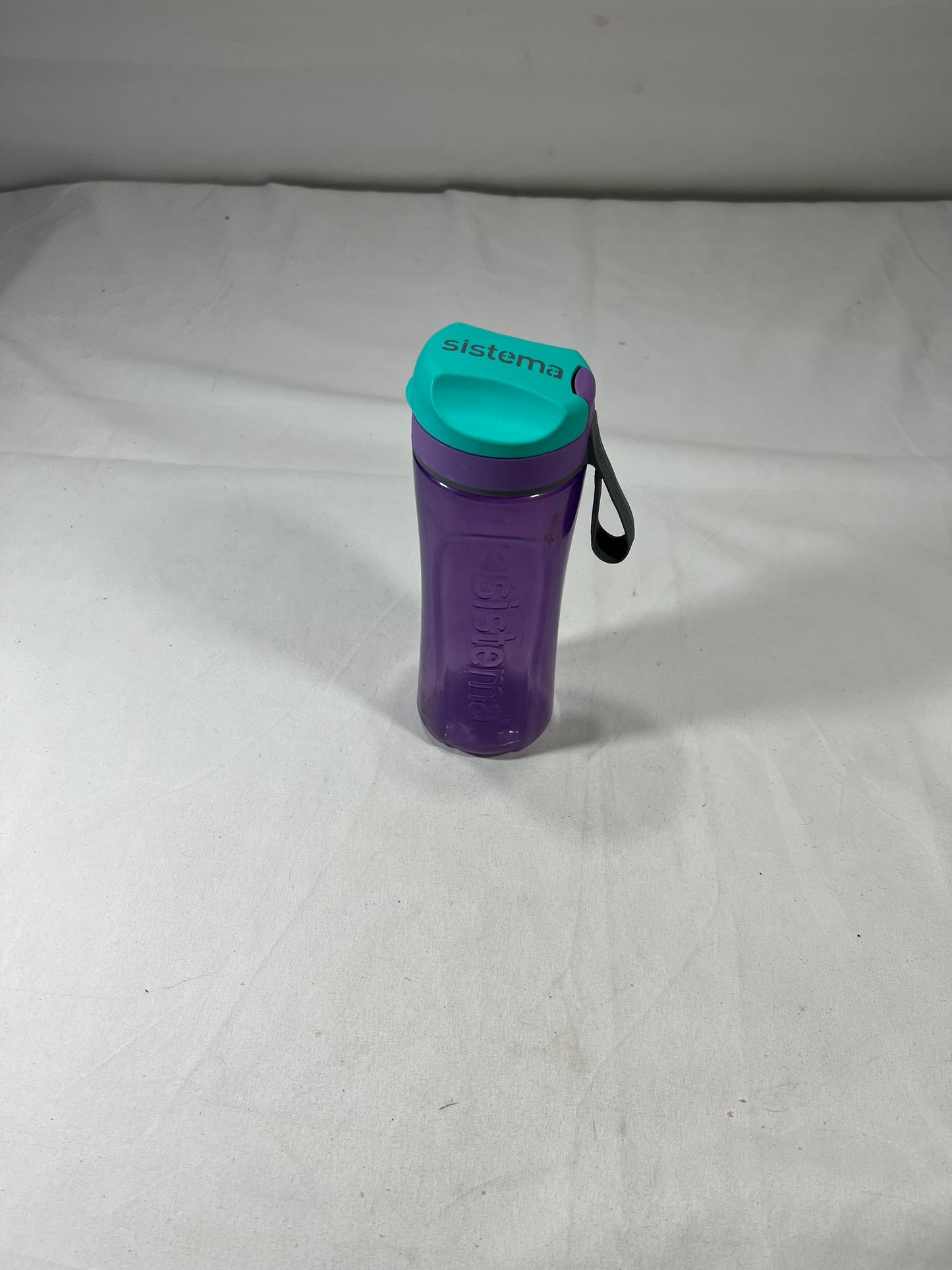 Imported lot water bottle/Drinkware