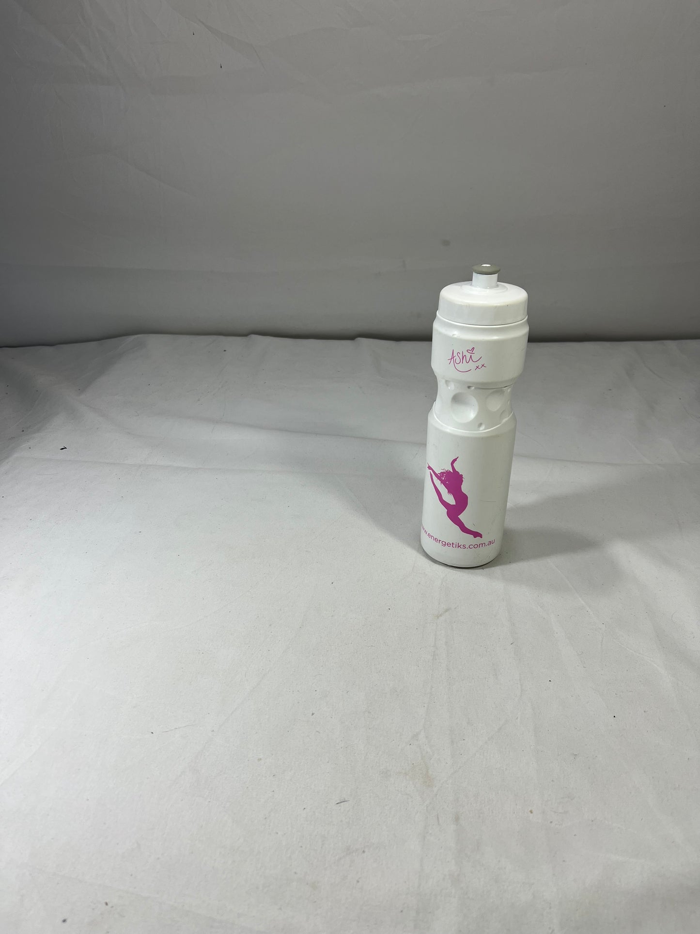 Imported lot water bottle/Drinkware