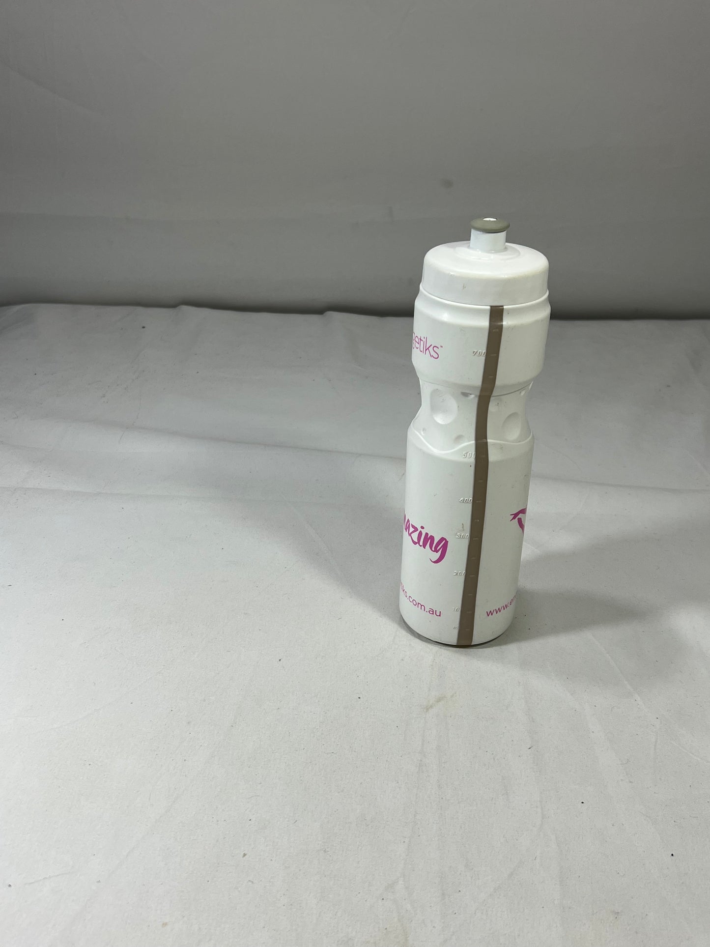 Imported lot water bottle/Drinkware