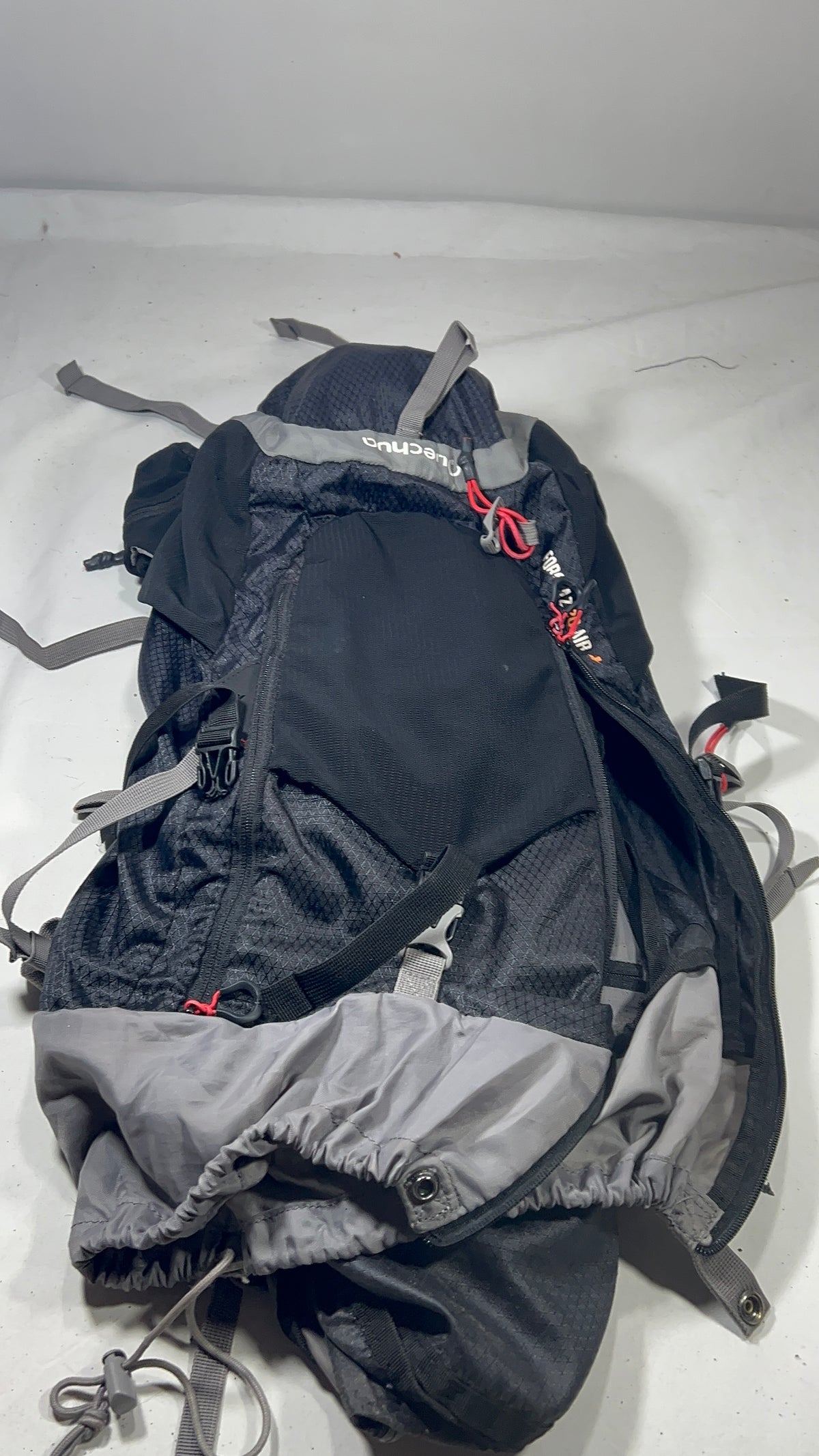 Quechua 25-30L Title will update soon