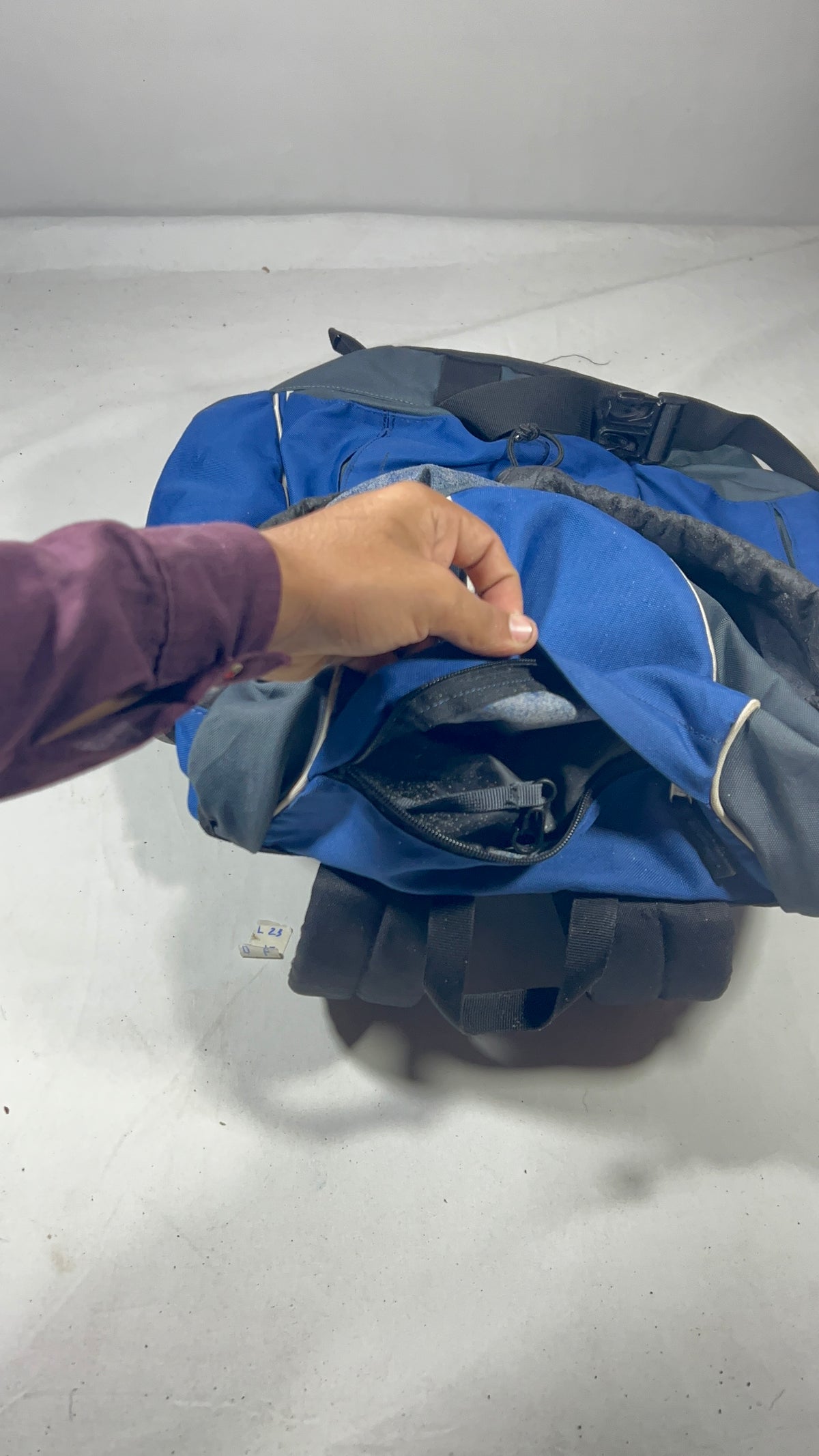 Deuter 35L Title will update soon