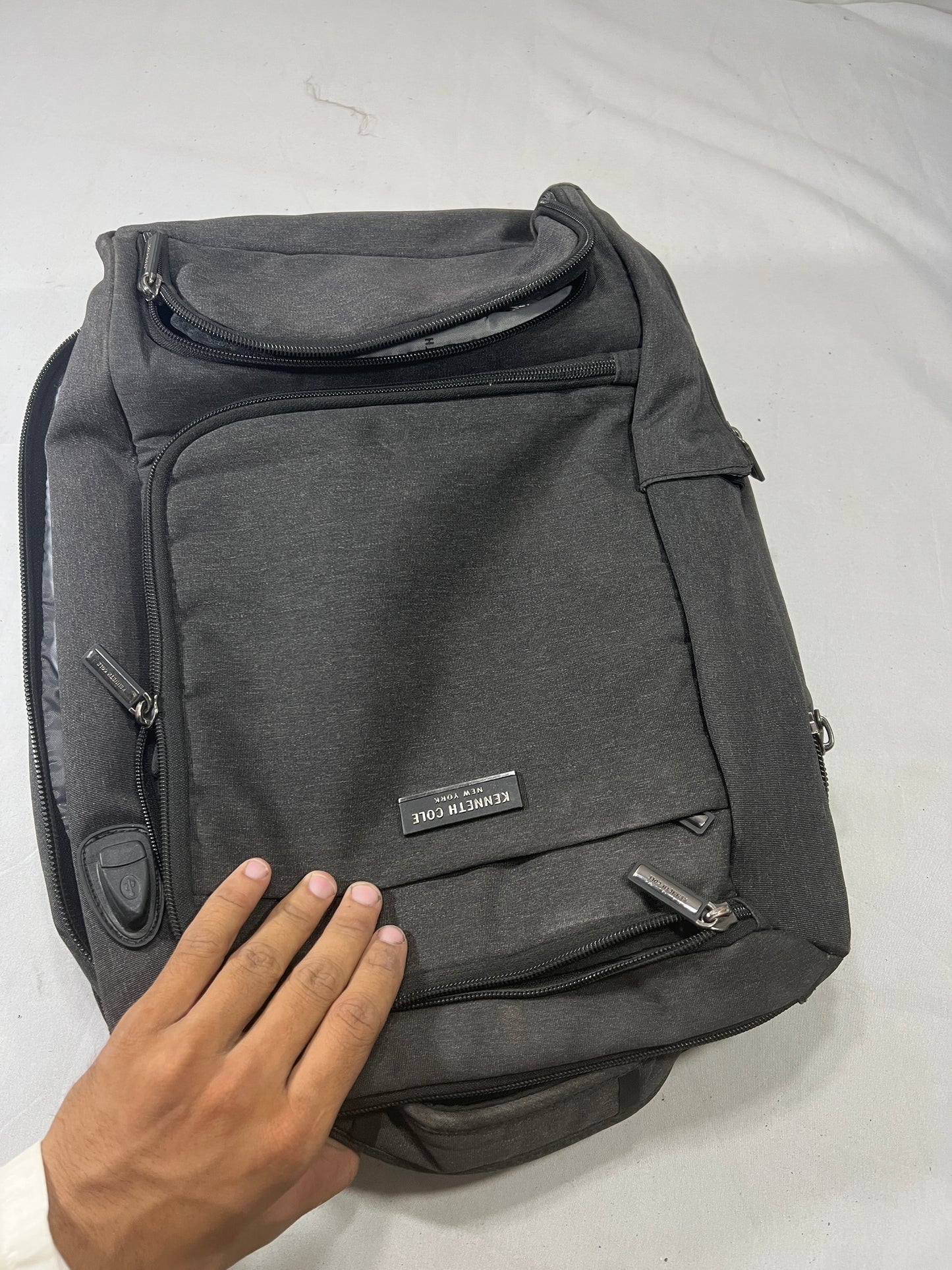 Kenneth Cole reaction Title will update soon