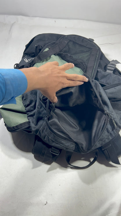 Quechua 60L Title will update soon