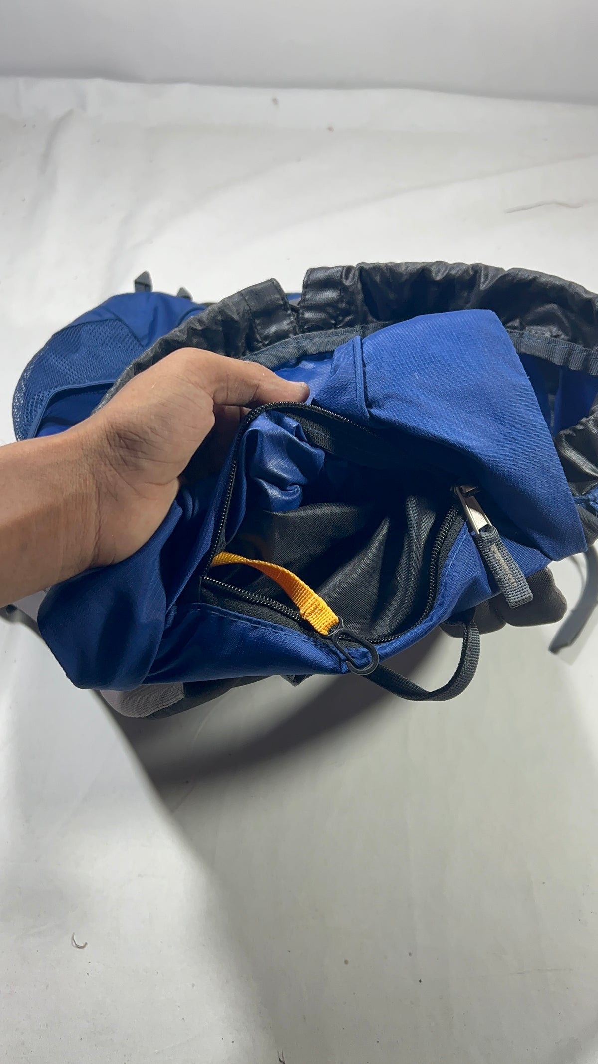 20L Deuter Title will update soon