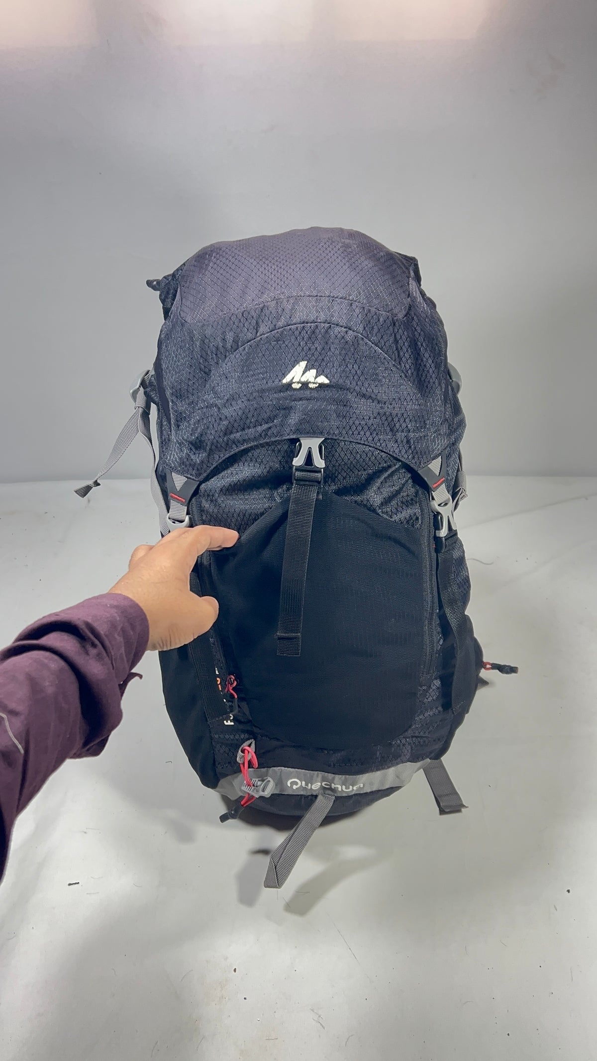 Quechua 25-30L Title will update soon