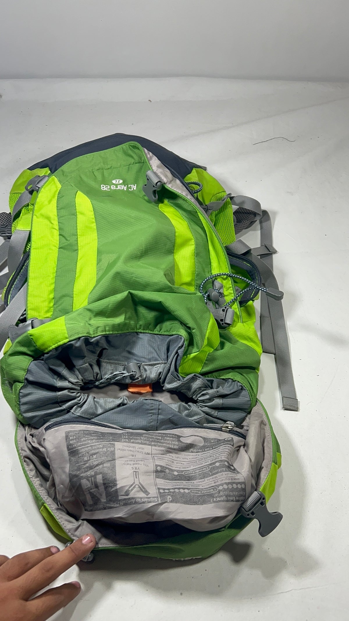 Deuter 28L Title will update soon
