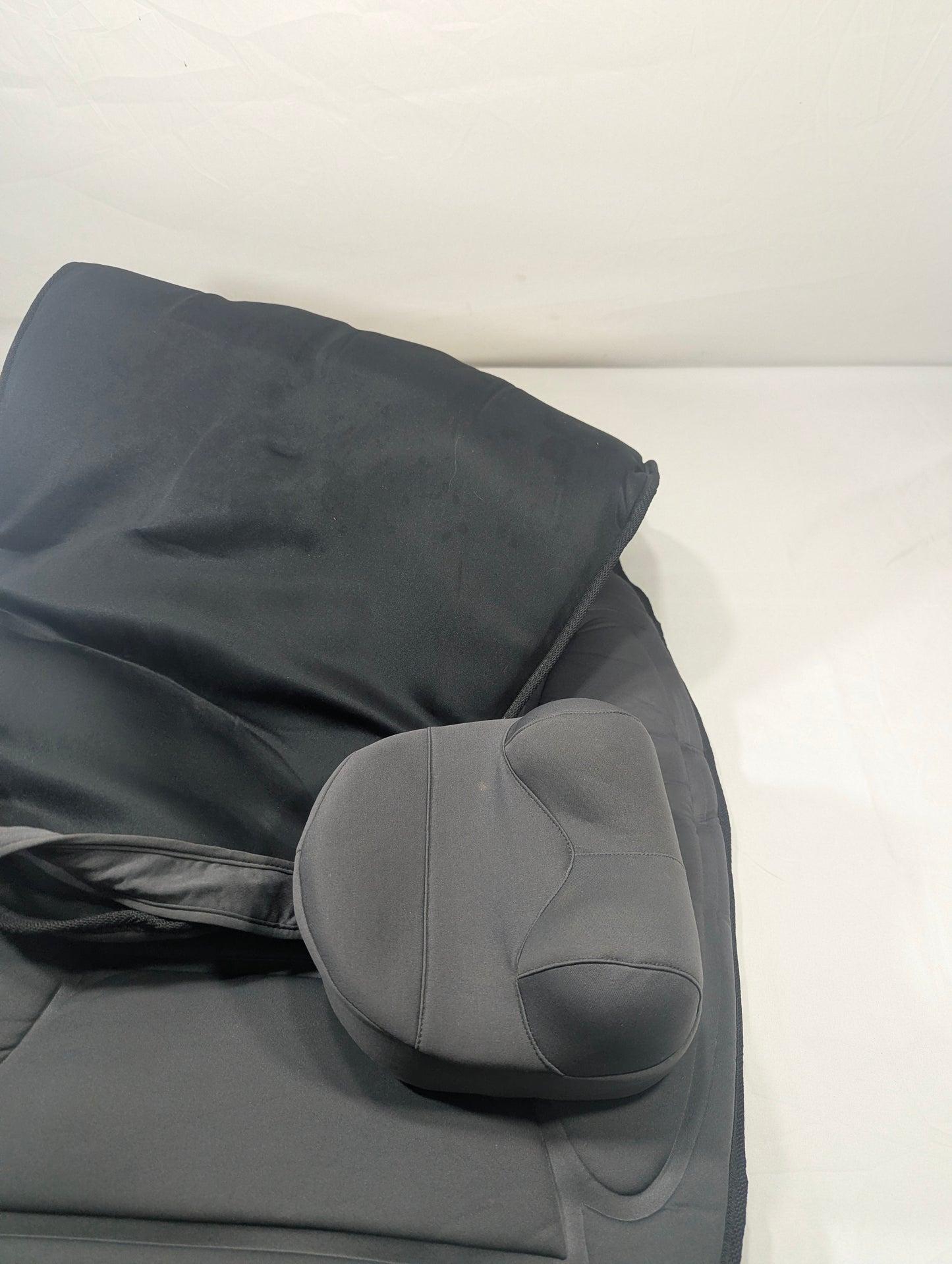 Full body massager with heating pad also inflatable