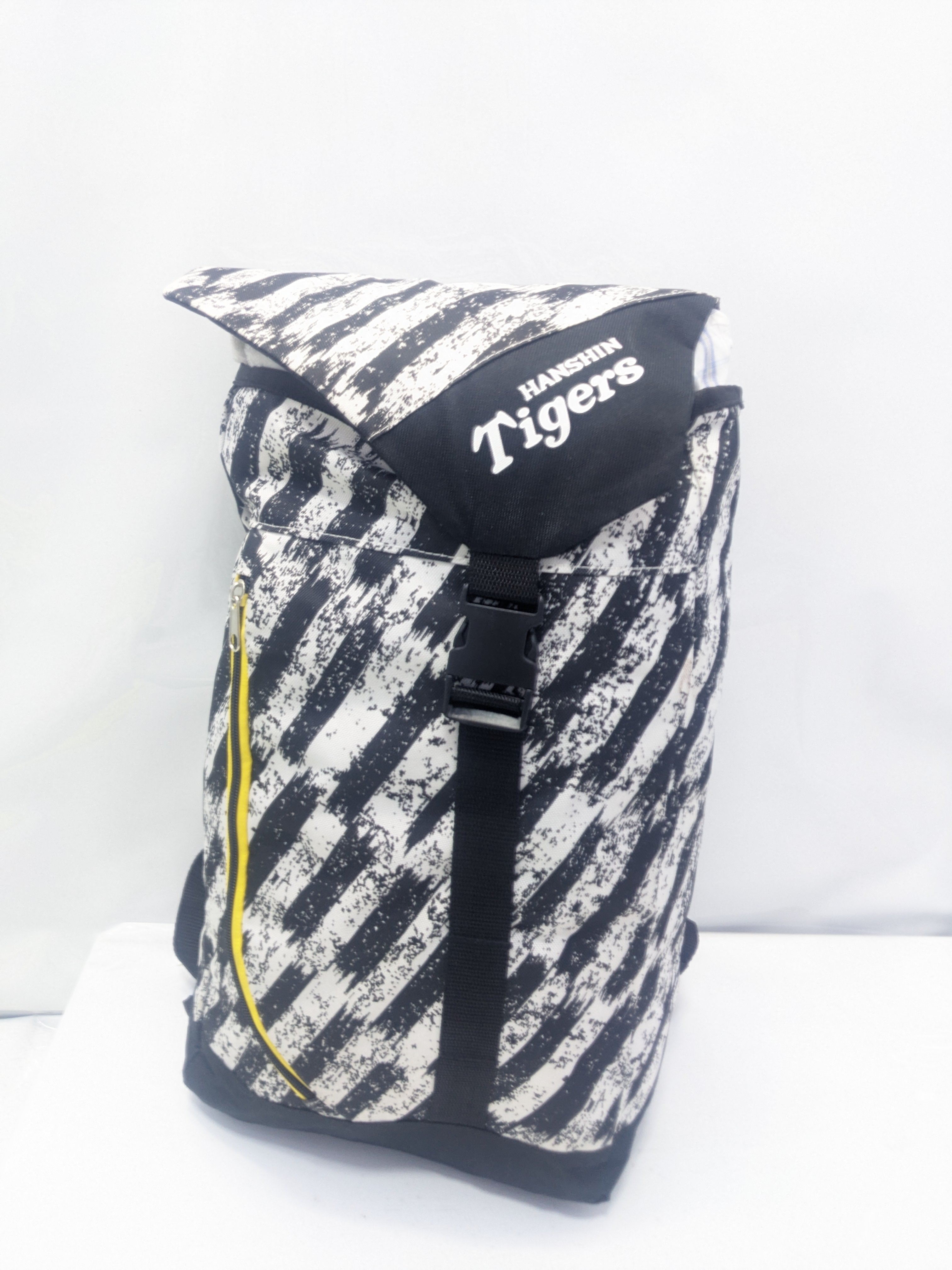 Hanshin tigers branded rucksack/backpack - Thrift Meta Haven