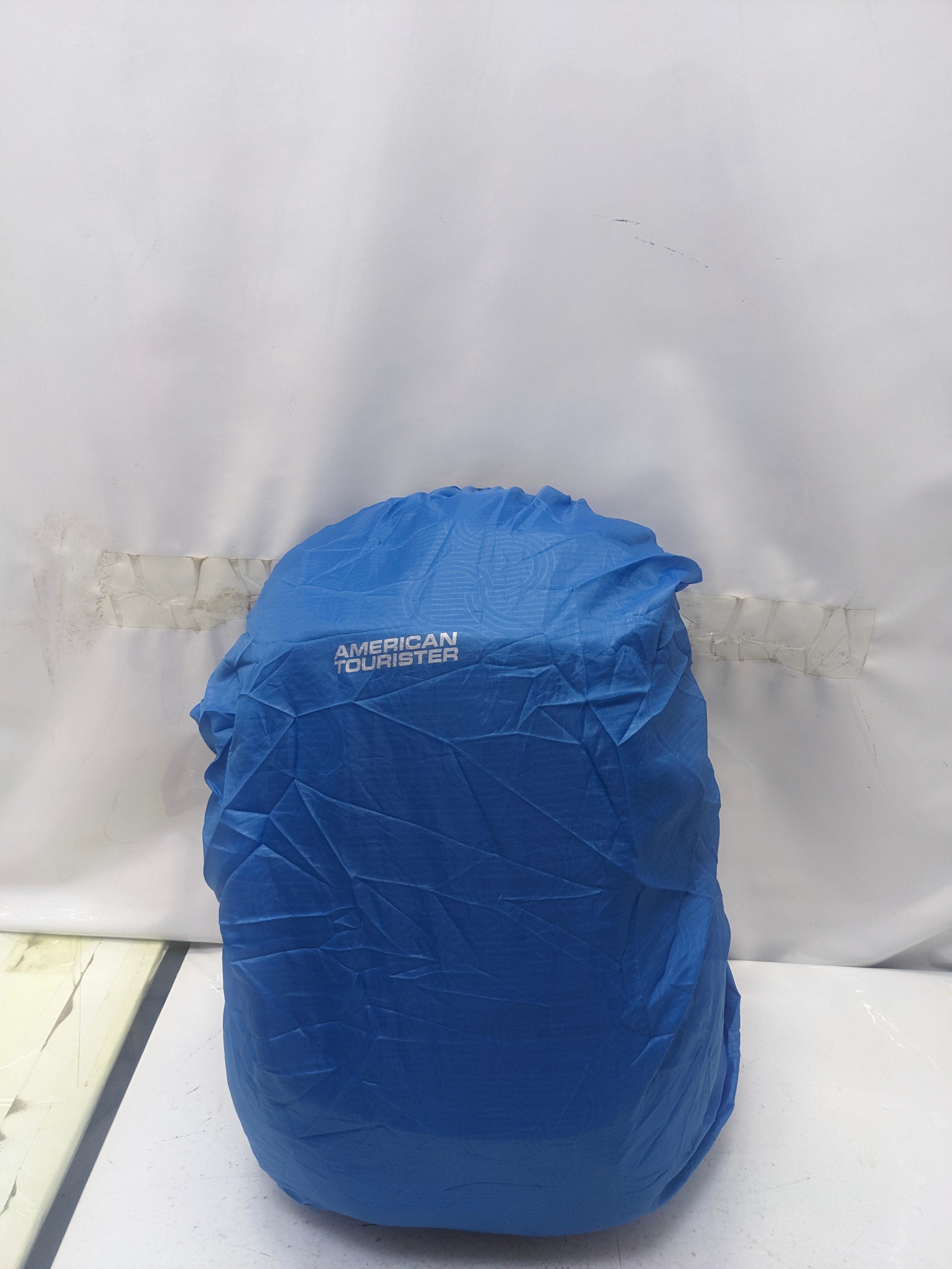 American tourist authentic backpack with rain cover