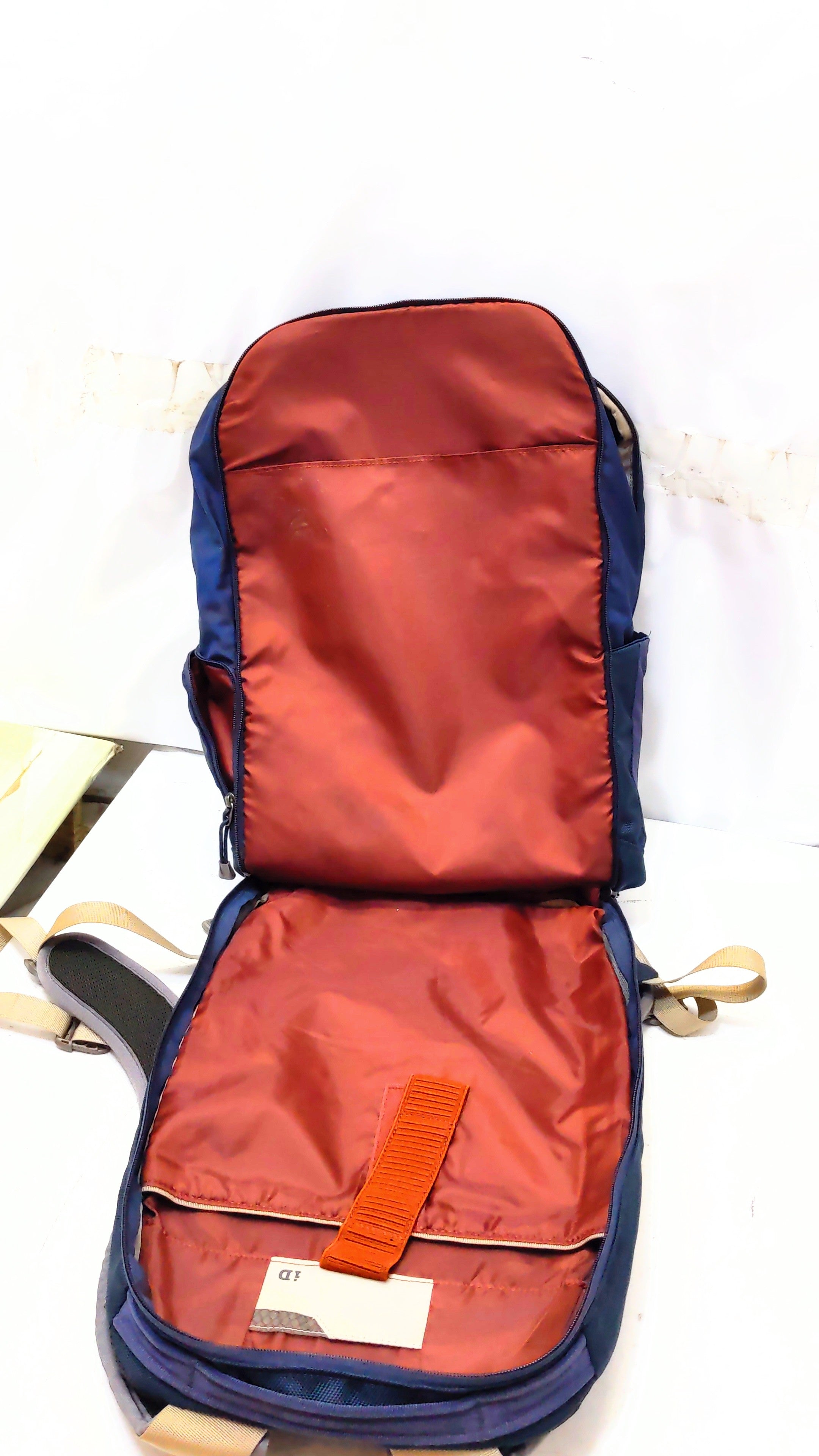 Gregory amazing backpack with laptop compartment