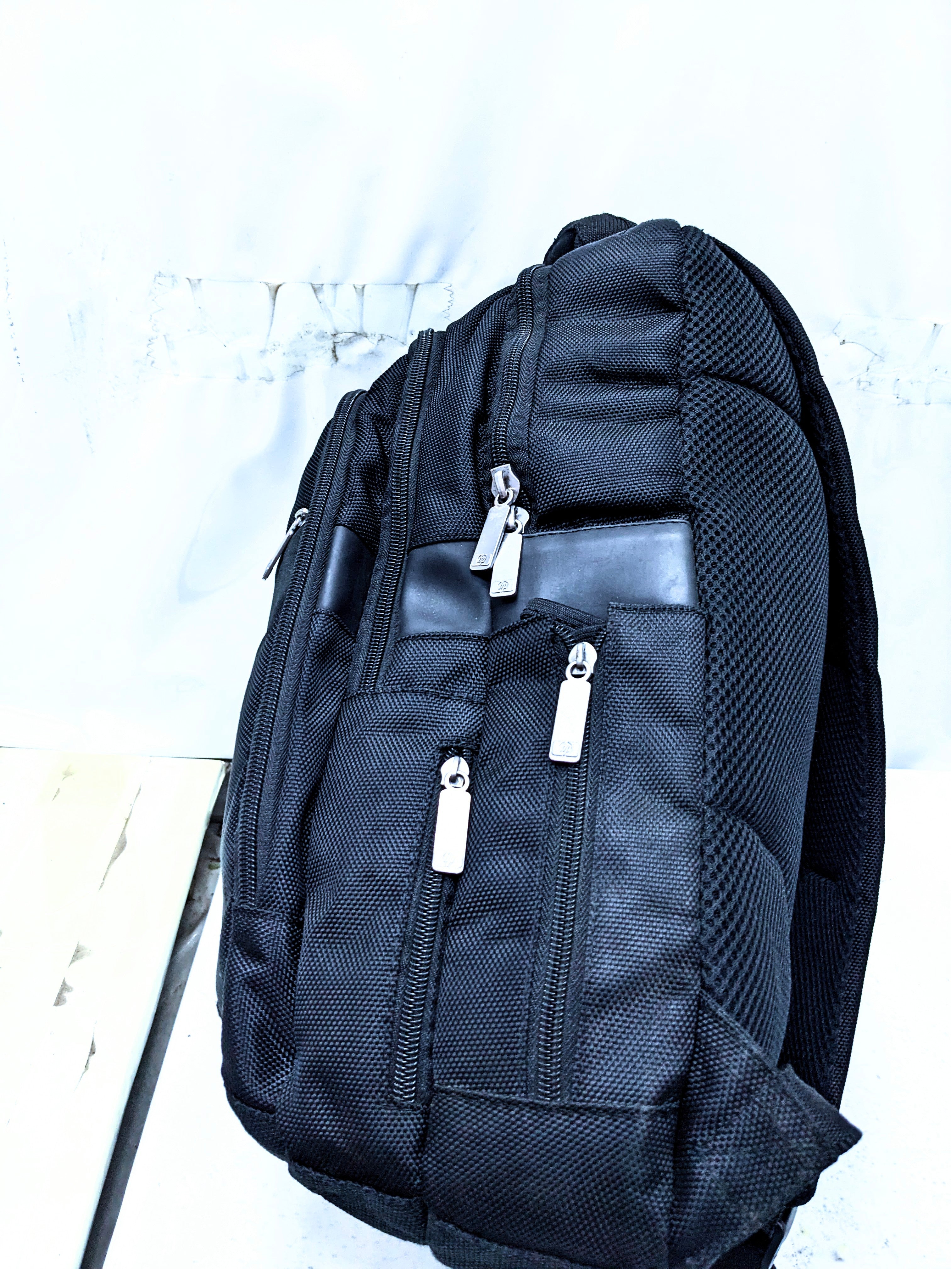 Hp authentic branded backpack